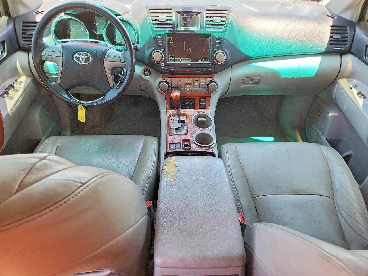 2010 Toyota Highlander Limited White vin: 5TDDK3EHXAS003949