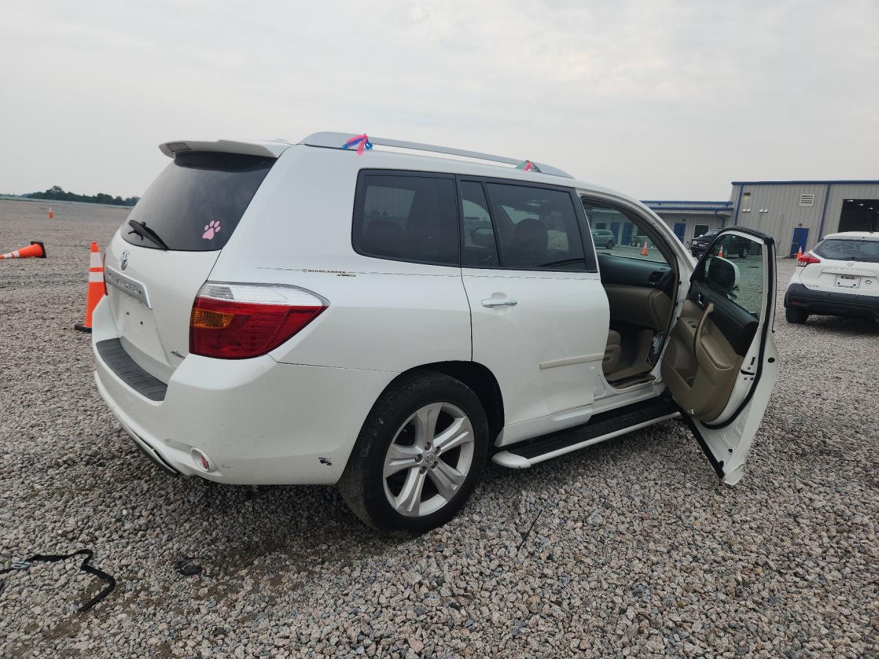 2010 Toyota Highlander Limited White vin: 5TDDK3EHXAS012294