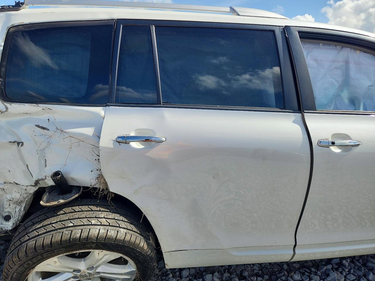 2010 Toyota Highlander Limited White vin: 5TDDK3EHXAS022095