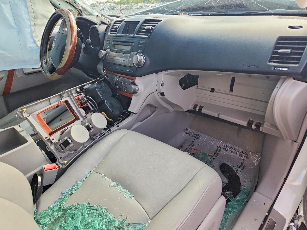 2010 Toyota Highlander Limited White vin: 5TDDK3EHXAS022095