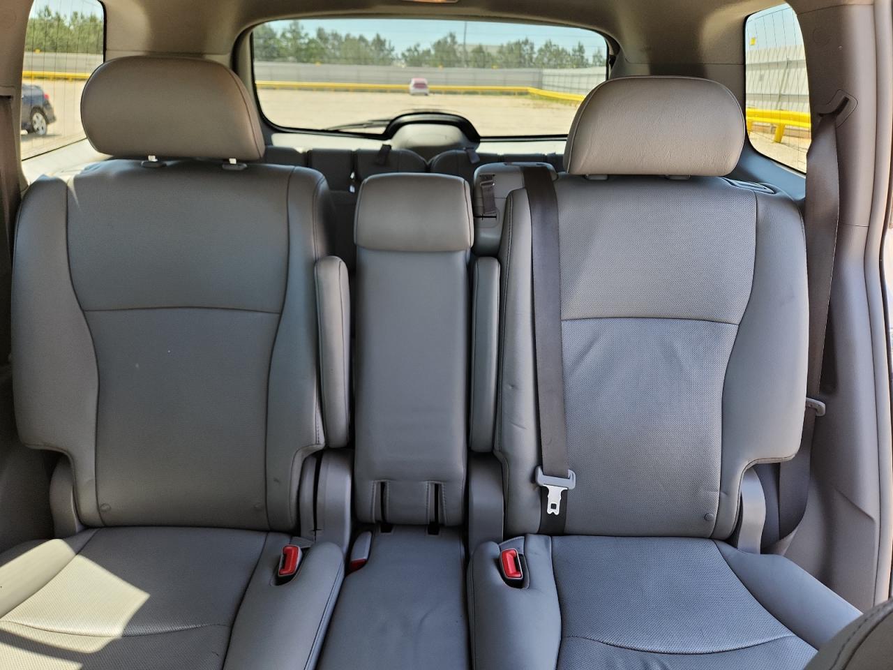 2012 Toyota Highlander Limited Серебряный vin: 5TDDK3EHXCS159511