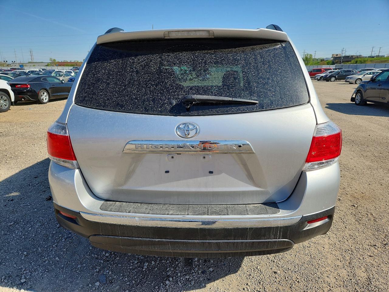 2012 Toyota Highlander Limited Silver vin: 5TDDK3EHXCS167902