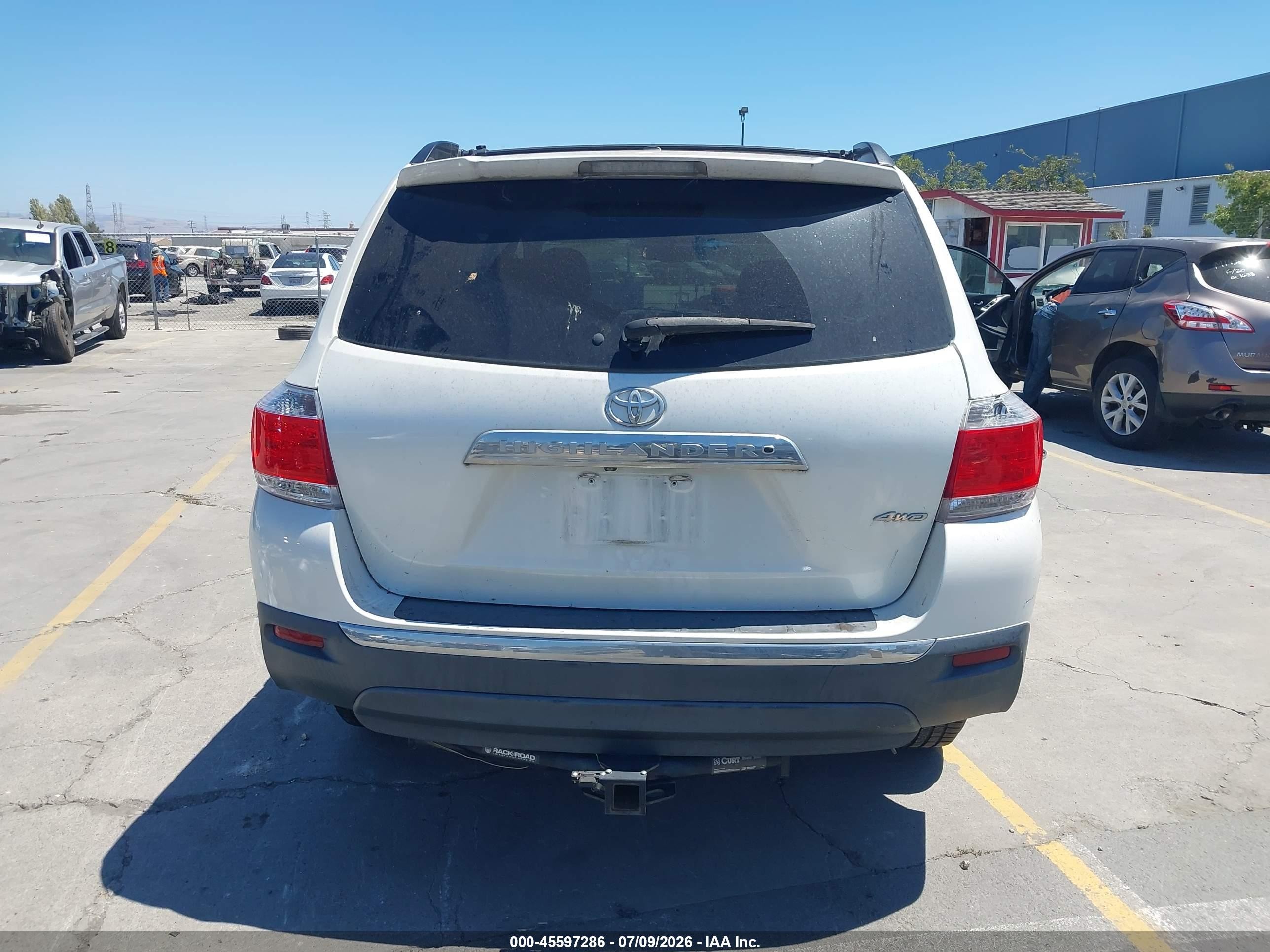 2013 Toyota Highlander Limited V6 White vin: 5TDDK3EHXDS177606