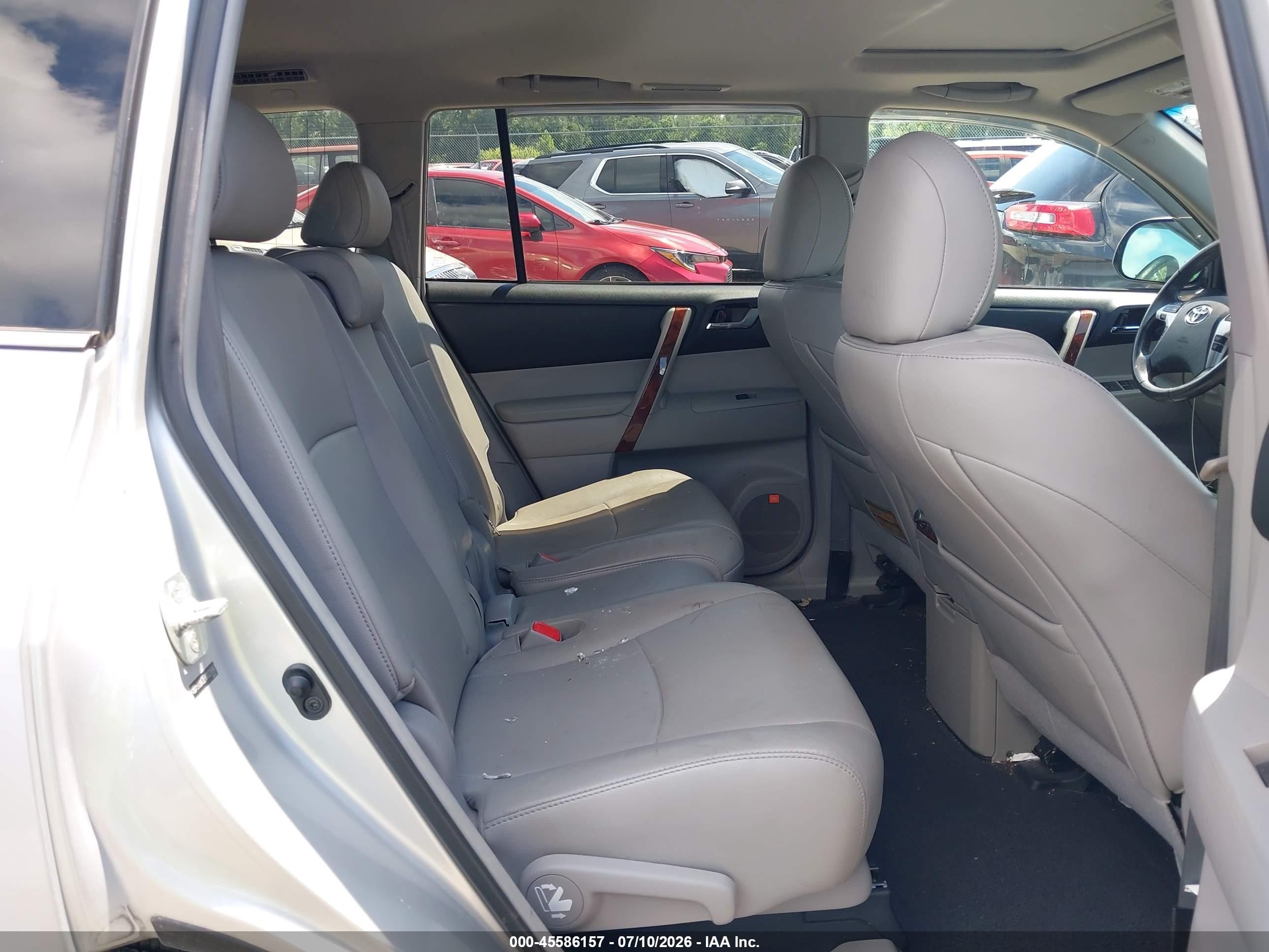 2013 Toyota Highlander Limited V6 Серебряный vin: 5TDDK3EHXDS224987