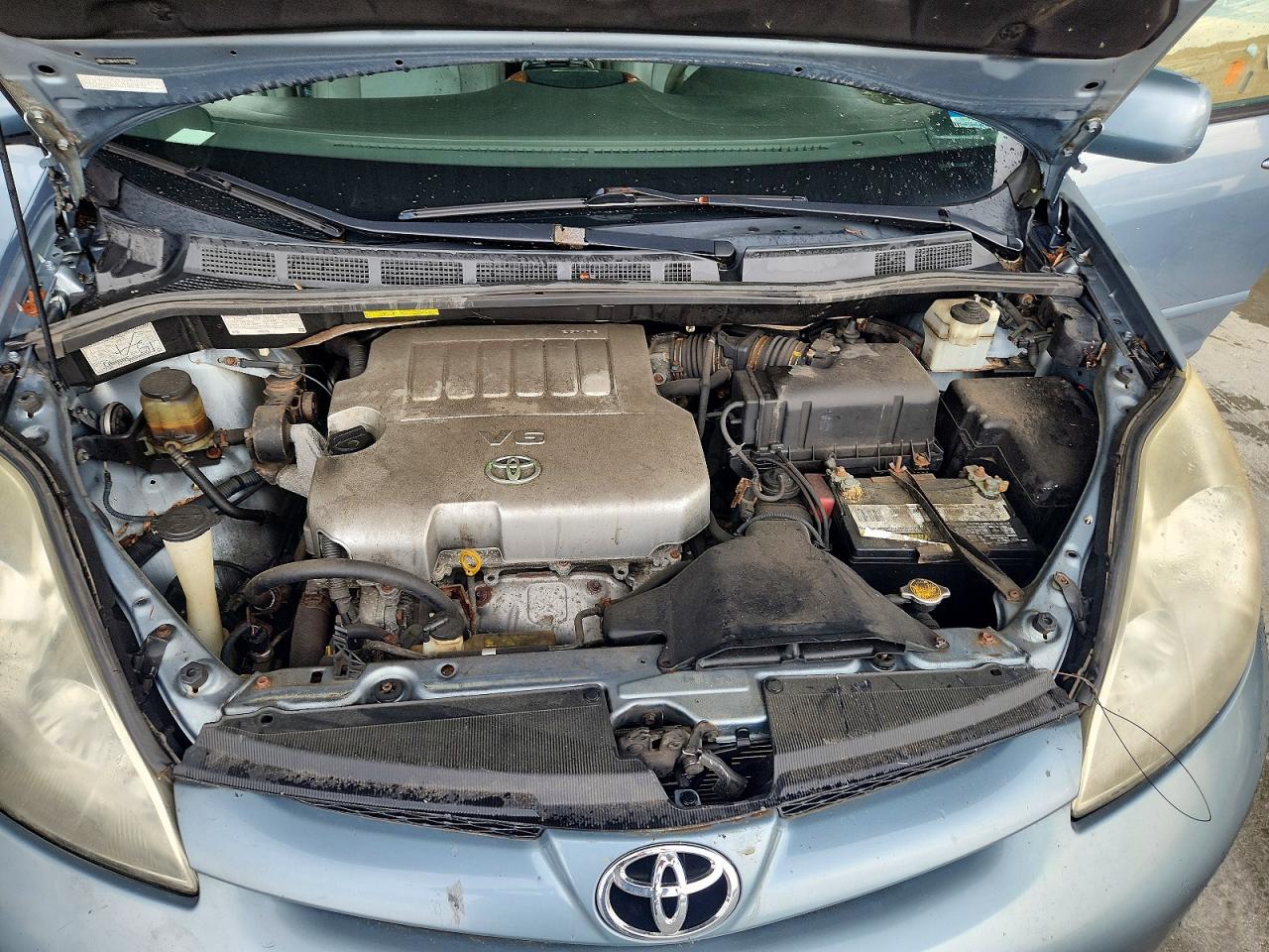 2010 Toyota Sienna Xle Blue vin: 5TDDK4CC1AS028249