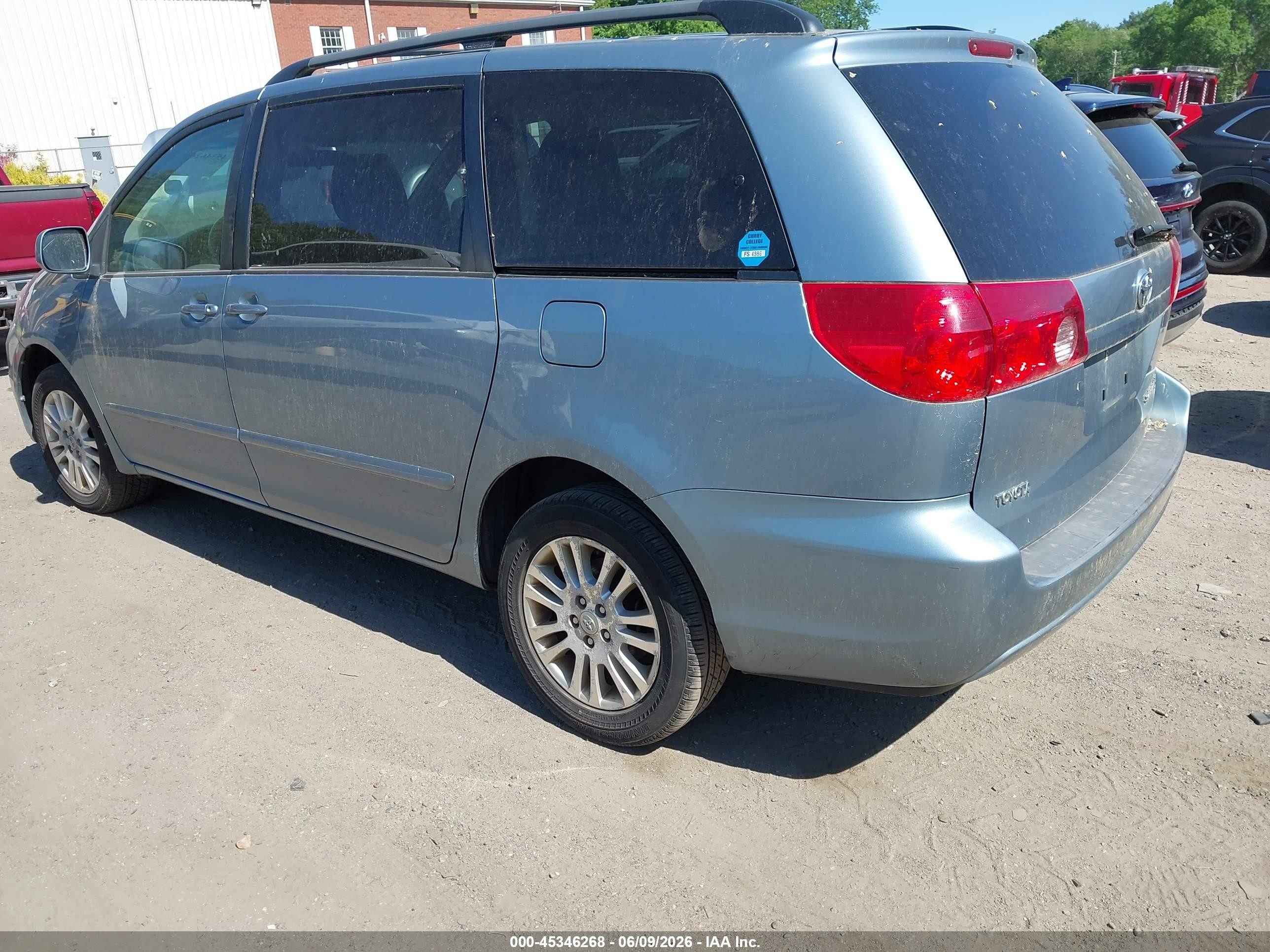 2010 Toyota Sienna Xle Green vin: 5TDDK4CC3AS032545