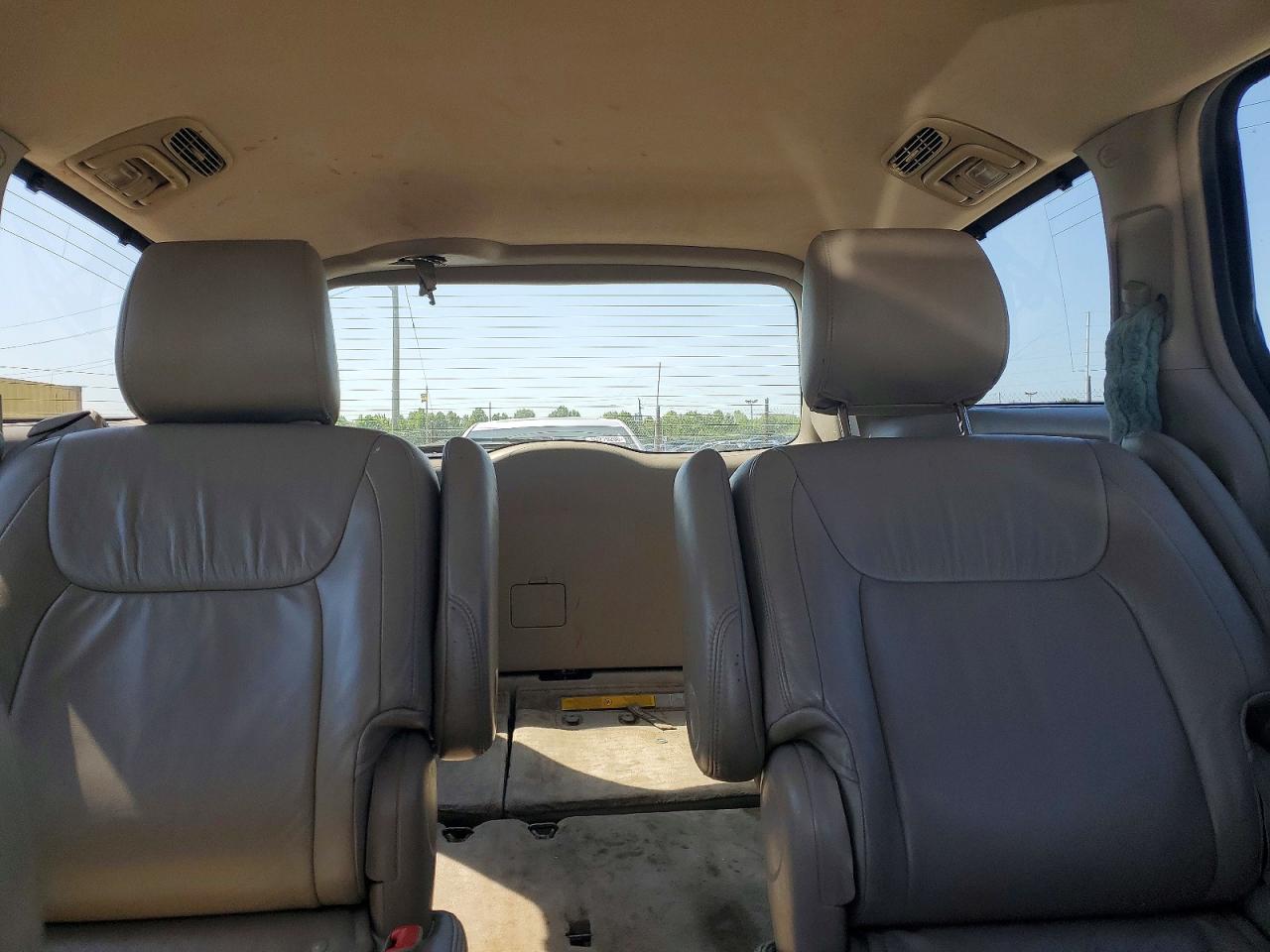2010 Toyota Sienna Xle Limited Black vin: 5TDDK4CC4AS032635