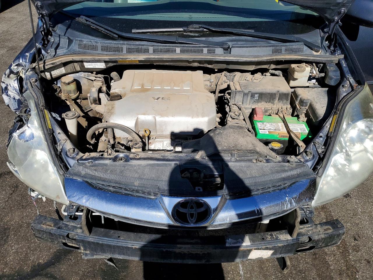 2010 Toyota Sienna Xle Limited Gray vin: 5TDDK4CC9AS033330