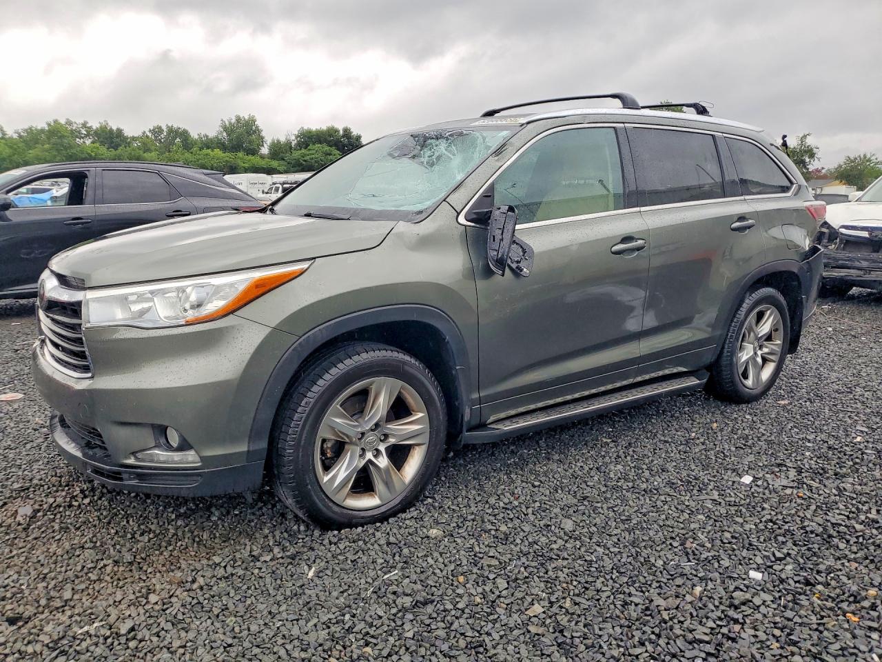 2014 Toyota Highlander Limited Platinum Green vin: 5TDDKRFH0ES036935