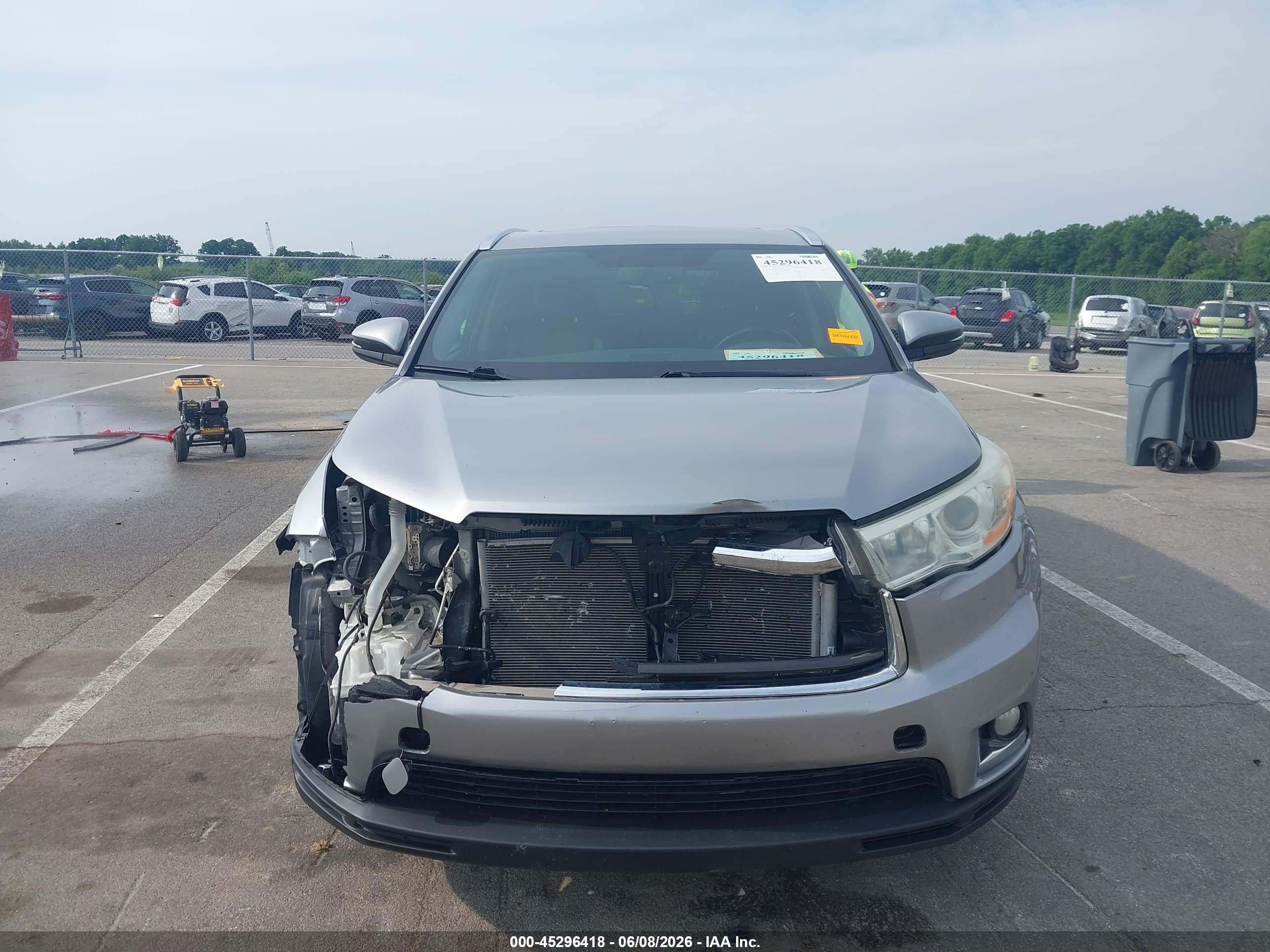 2015 Toyota Highlander Limited V6 Gray vin: 5TDDKRFH0FS131898