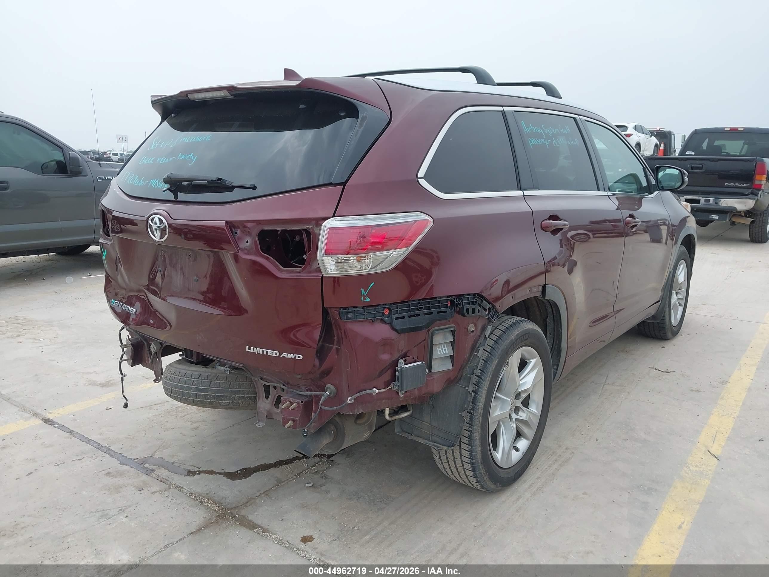 2015 Toyota Highlander Limited V6 Бордовый vin: 5TDDKRFH0FS141797