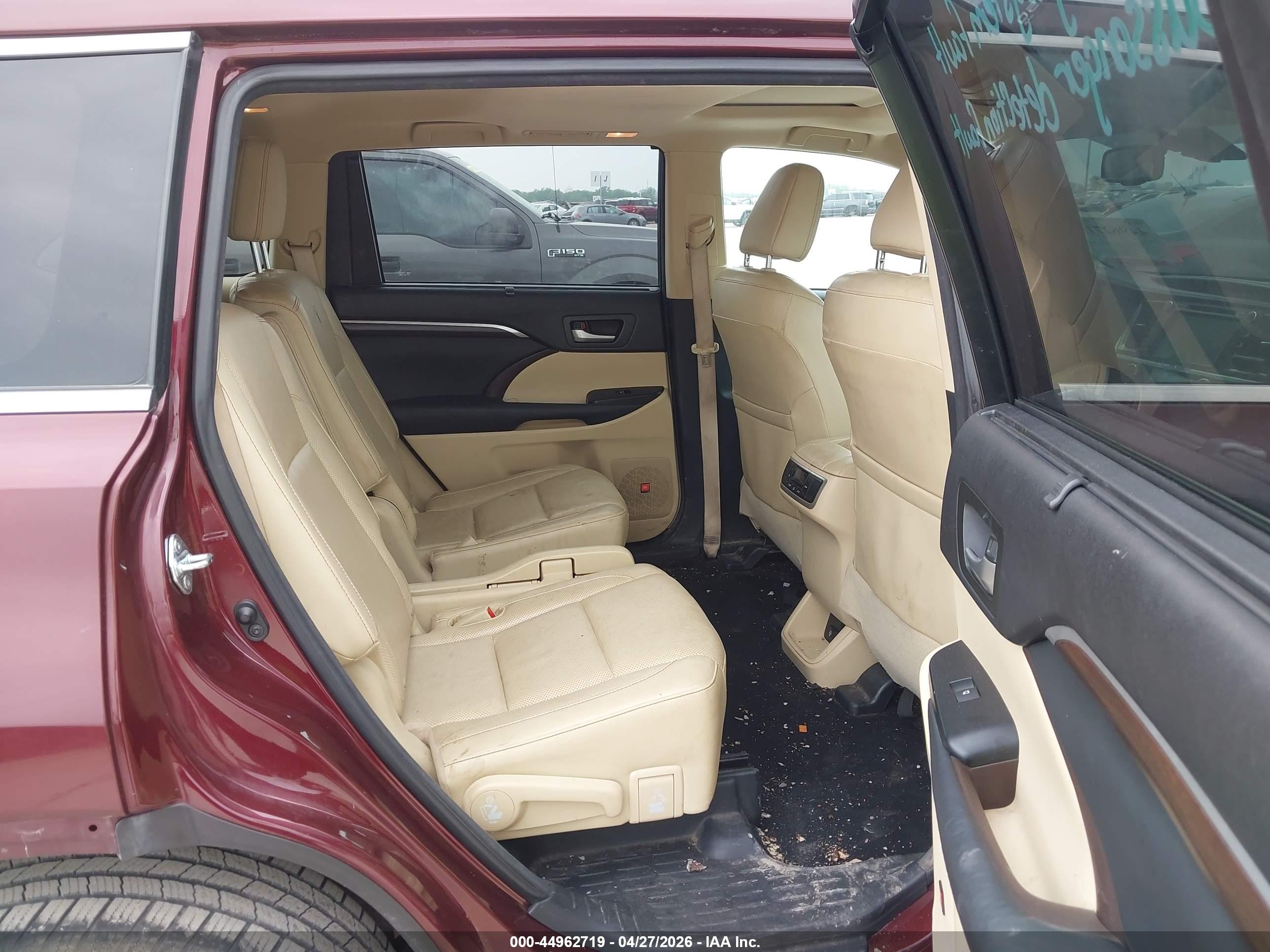2015 Toyota Highlander Limited V6 Бордовый vin: 5TDDKRFH0FS141797