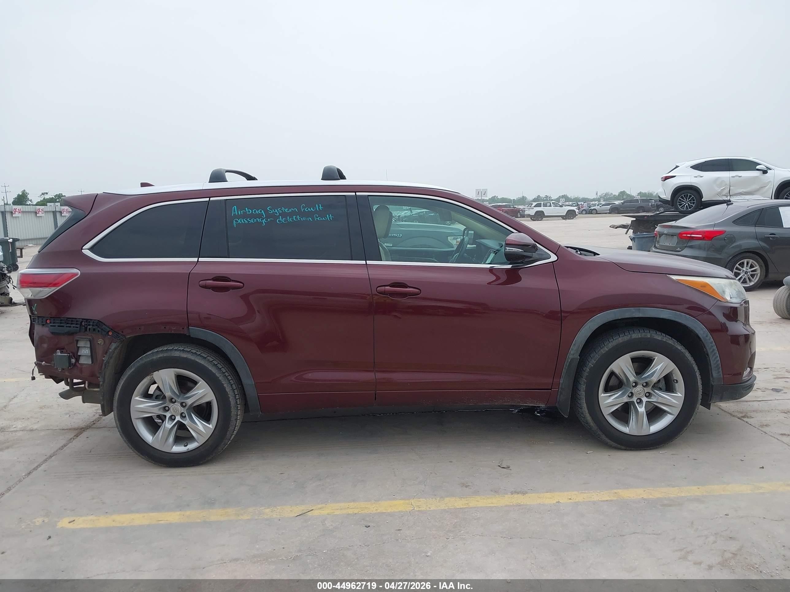 2015 Toyota Highlander Limited V6 Бордовый vin: 5TDDKRFH0FS141797