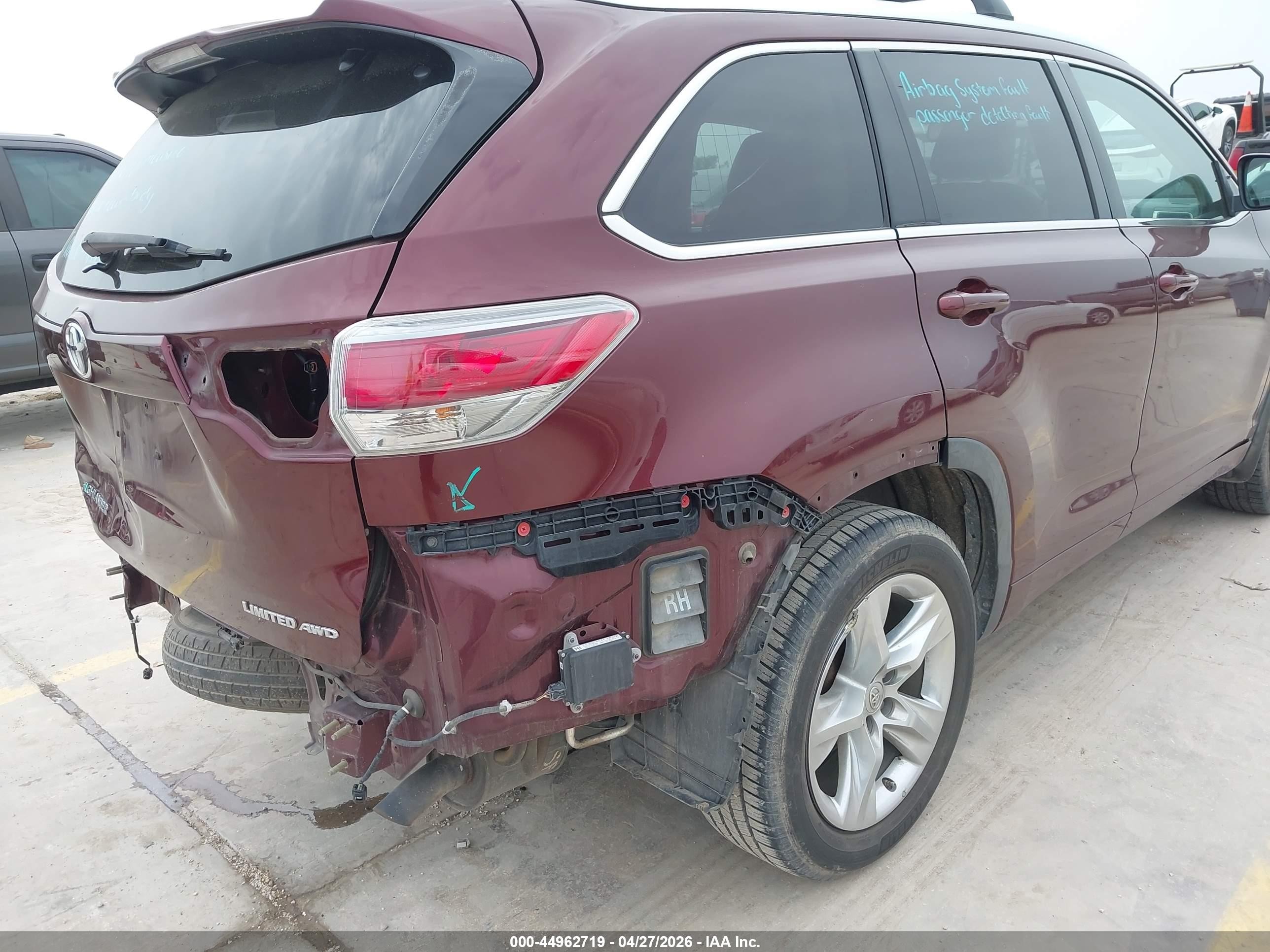 2015 Toyota Highlander Limited V6 Бордовый vin: 5TDDKRFH0FS141797