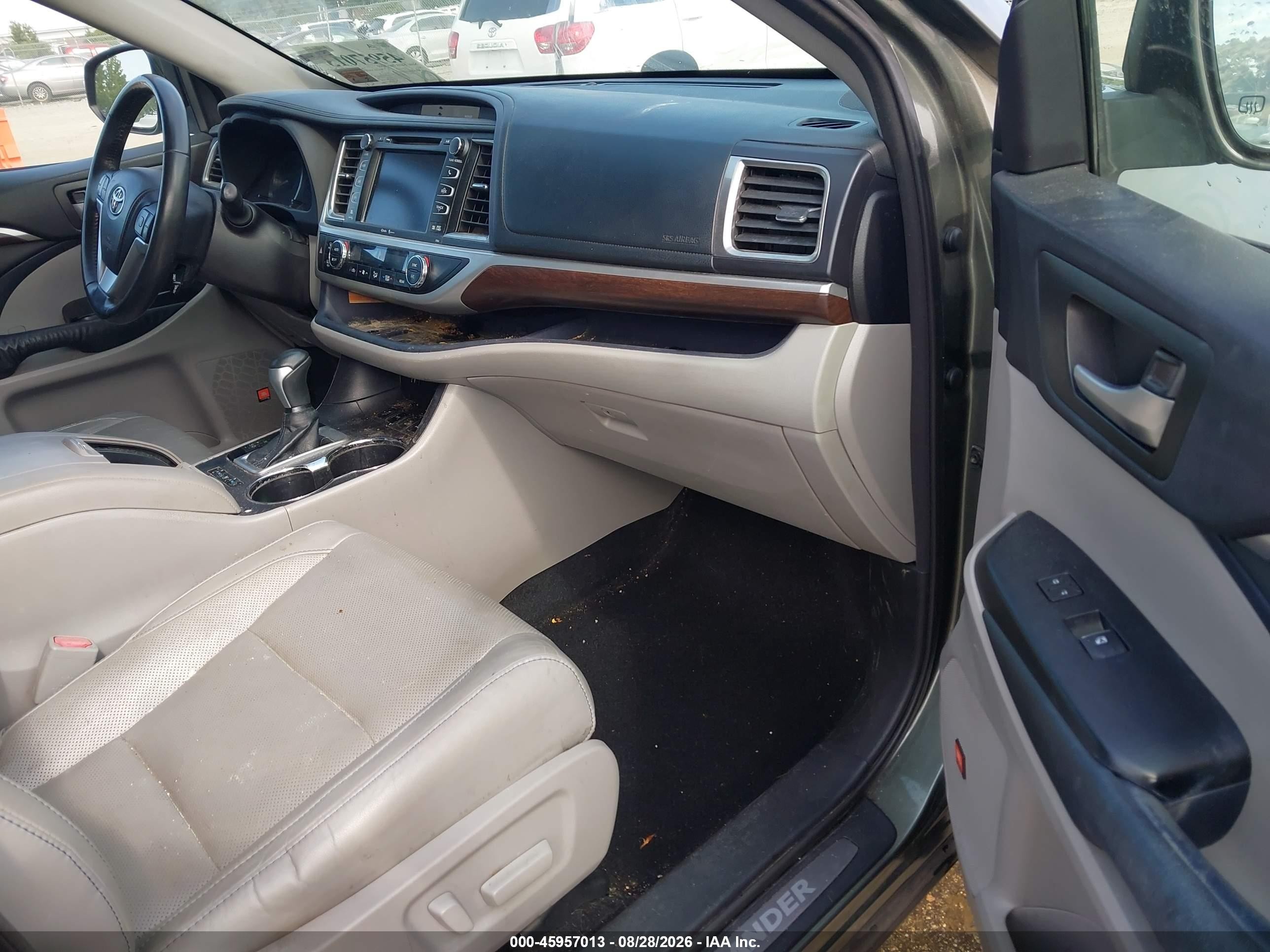 2015 Toyota Highlander Limited V6 Green vin: 5TDDKRFH1FS083876