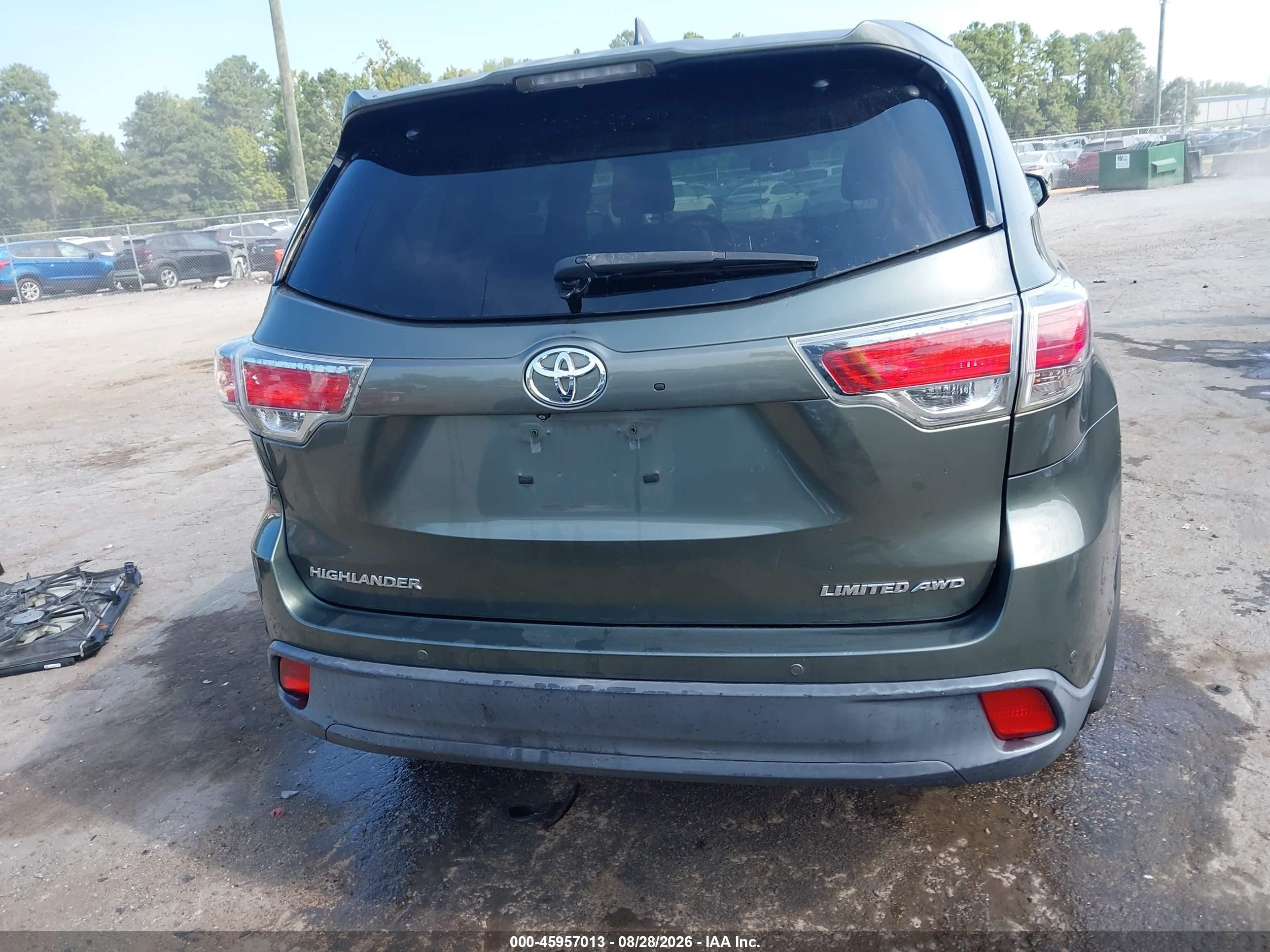 2015 Toyota Highlander Limited V6 Green vin: 5TDDKRFH1FS083876