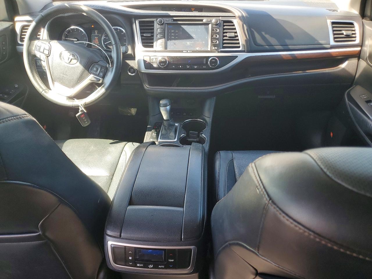 2015 Toyota Highlander Limited Silver vin: 5TDDKRFH1FS180897