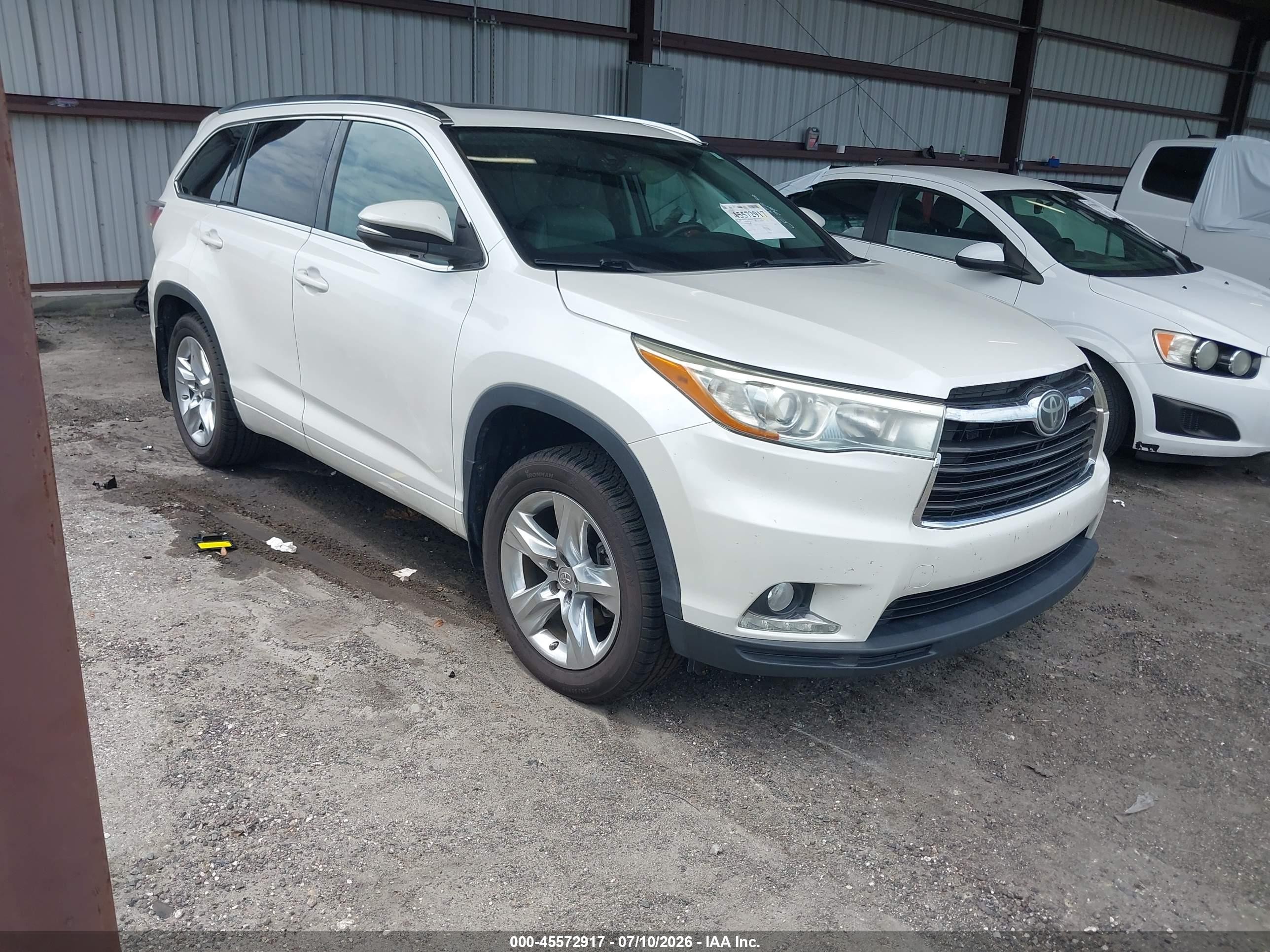2015 Toyota Highlander Limited Platinum V6 White vin: 5TDDKRFH1FS208150