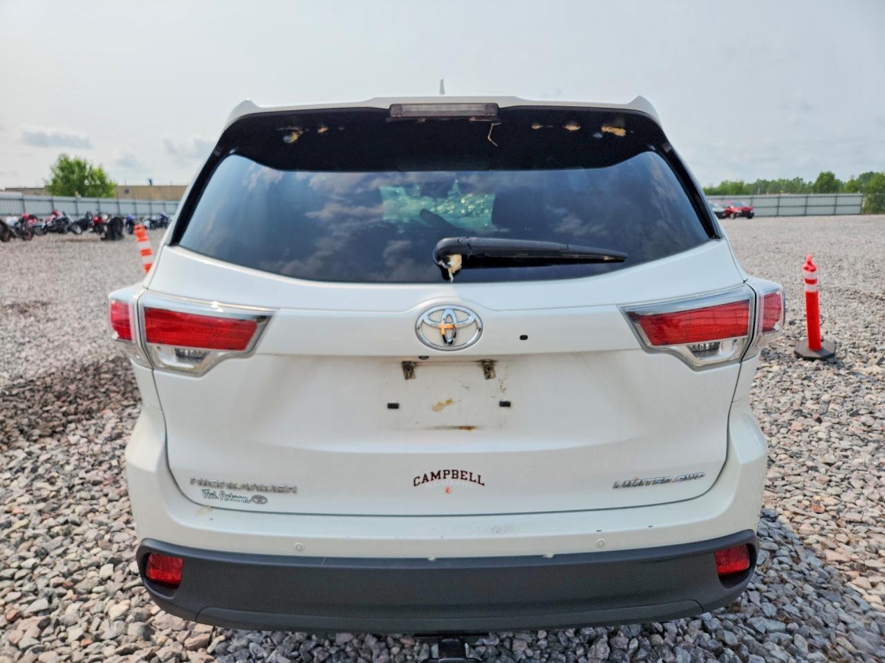 2015 Toyota Highlander Limited White vin: 5TDDKRFH1FS220718