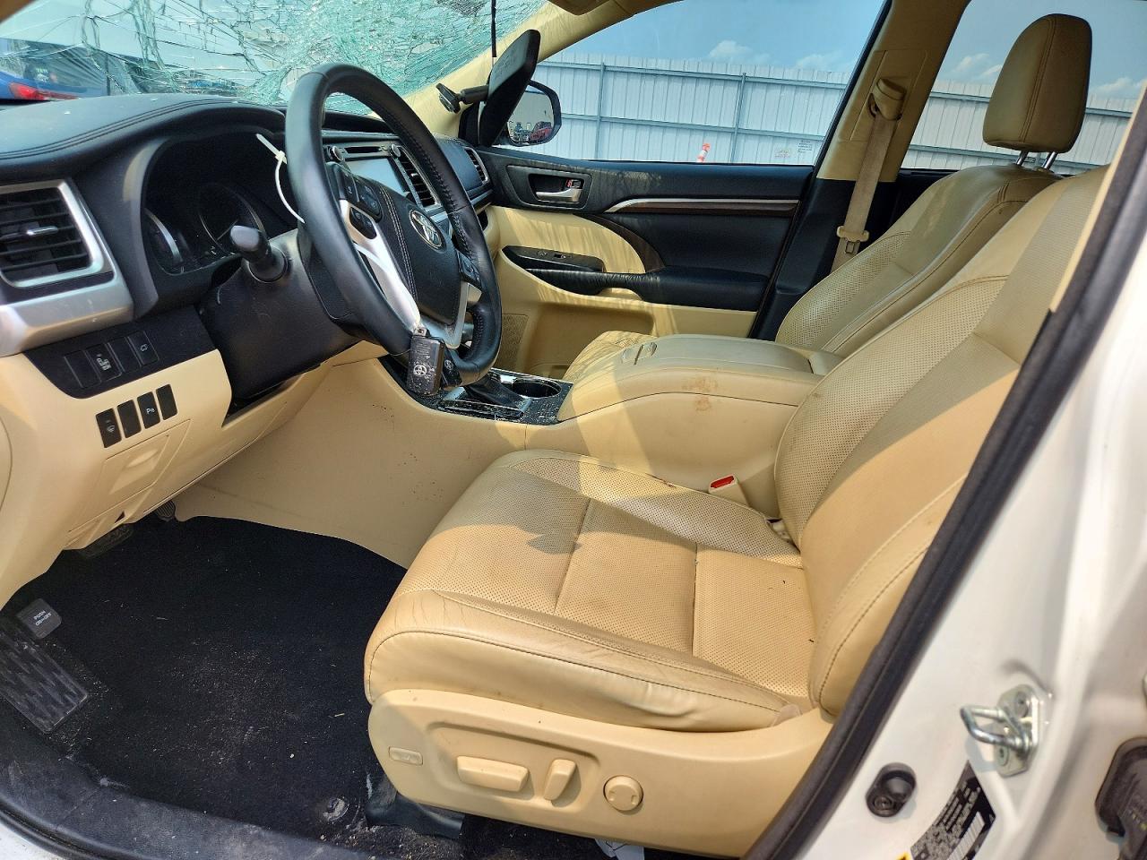 2015 Toyota Highlander Limited White vin: 5TDDKRFH1FS220718