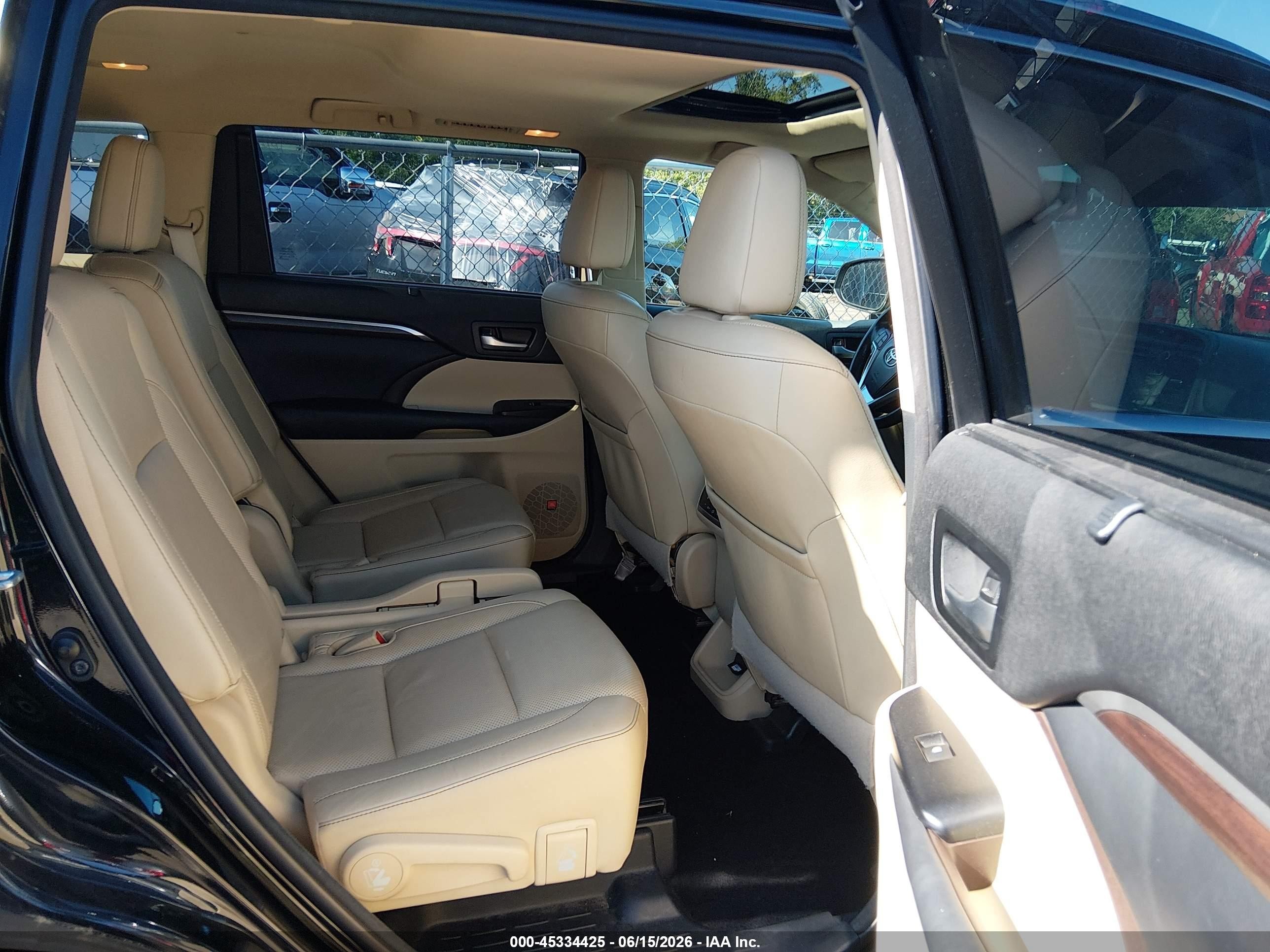 2014 Toyota Highlander Limited V6 Черный vin: 5TDDKRFH2ES024477