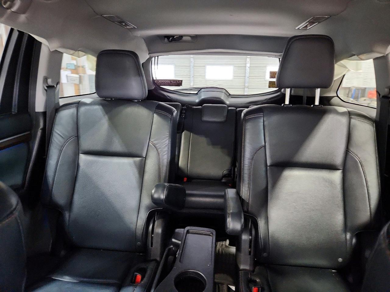 2014 Toyota Highlander Limited Белый vin: 5TDDKRFH2ES032322