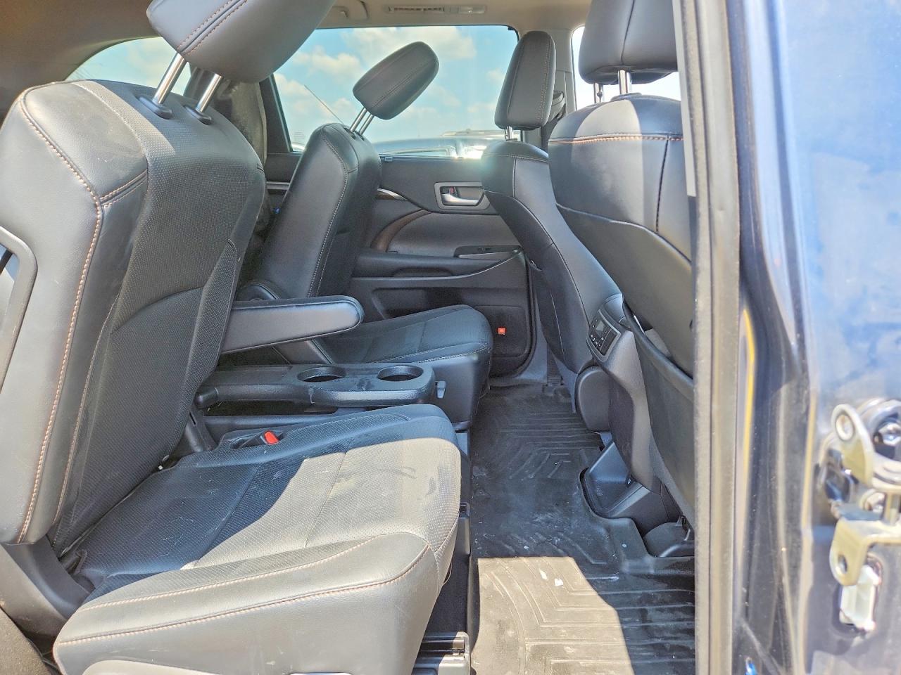 2015 Toyota Highlander Limited Blue vin: 5TDDKRFH2FS072420