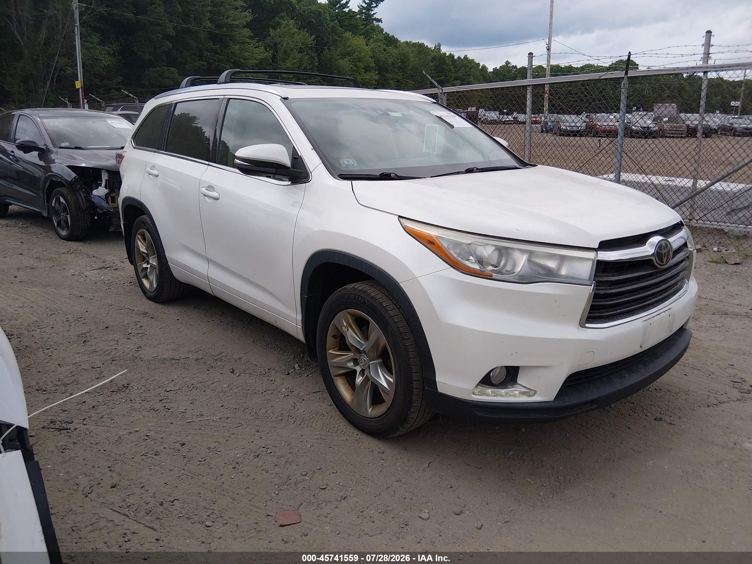 2015 Toyota Highlander Limited Platinum V6 Белый vin: 5TDDKRFH2FS095650