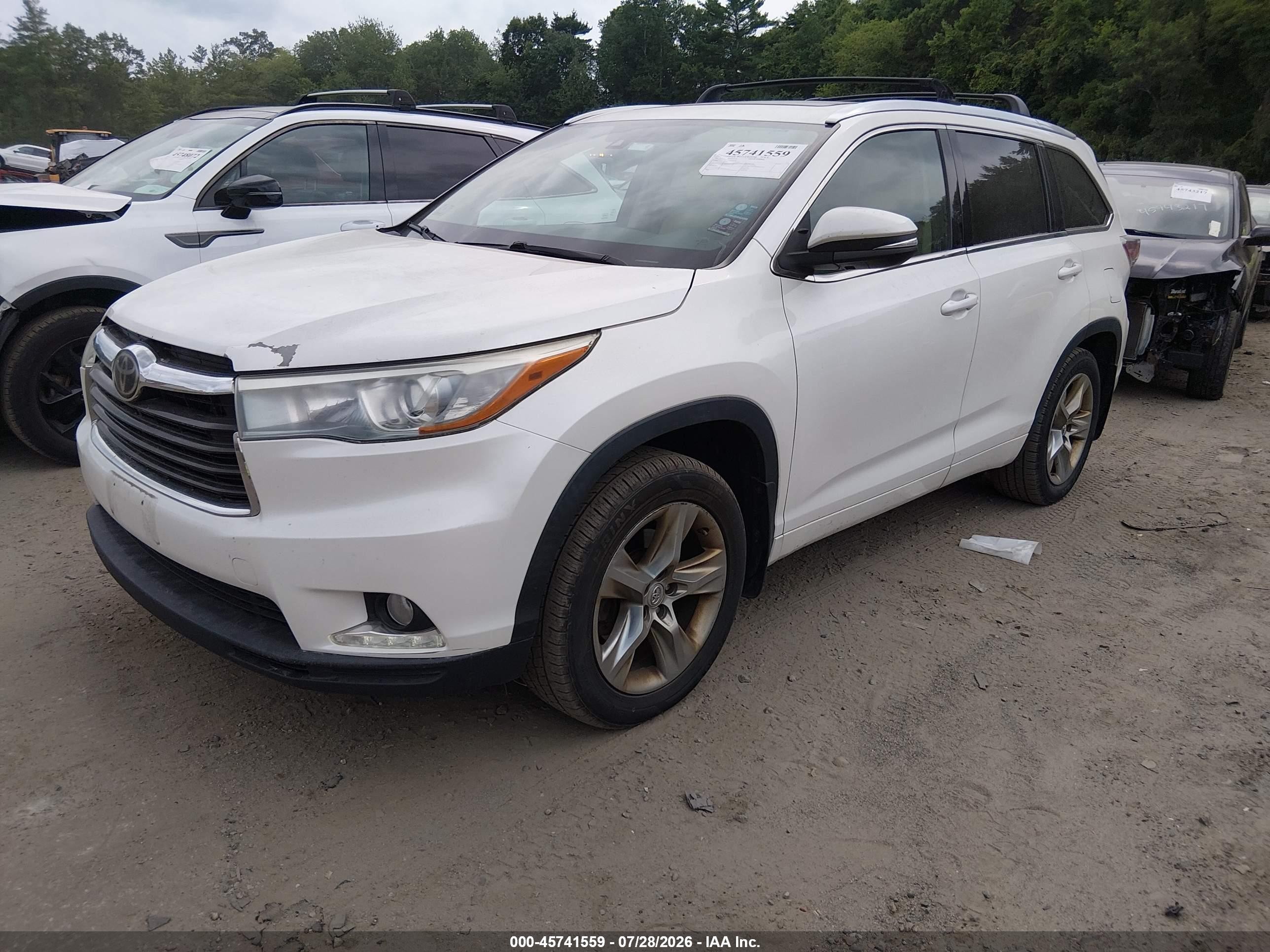 2015 Toyota Highlander Limited Platinum V6 White vin: 5TDDKRFH2FS095650