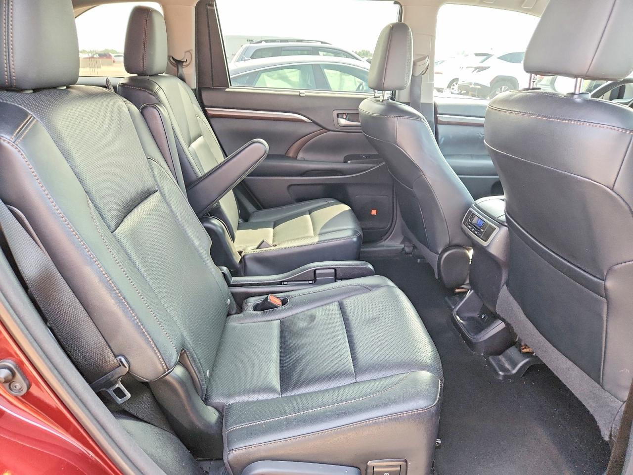 2015 Toyota Highlander Limited Burgundy vin: 5TDDKRFH2FS185803