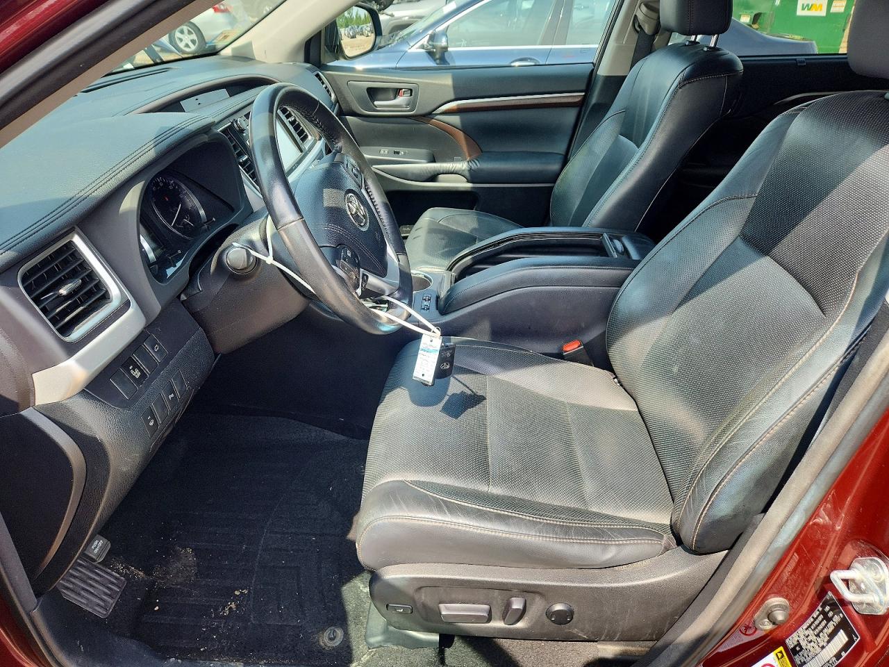 2015 Toyota Highlander Limited Burgundy vin: 5TDDKRFH2FS185803