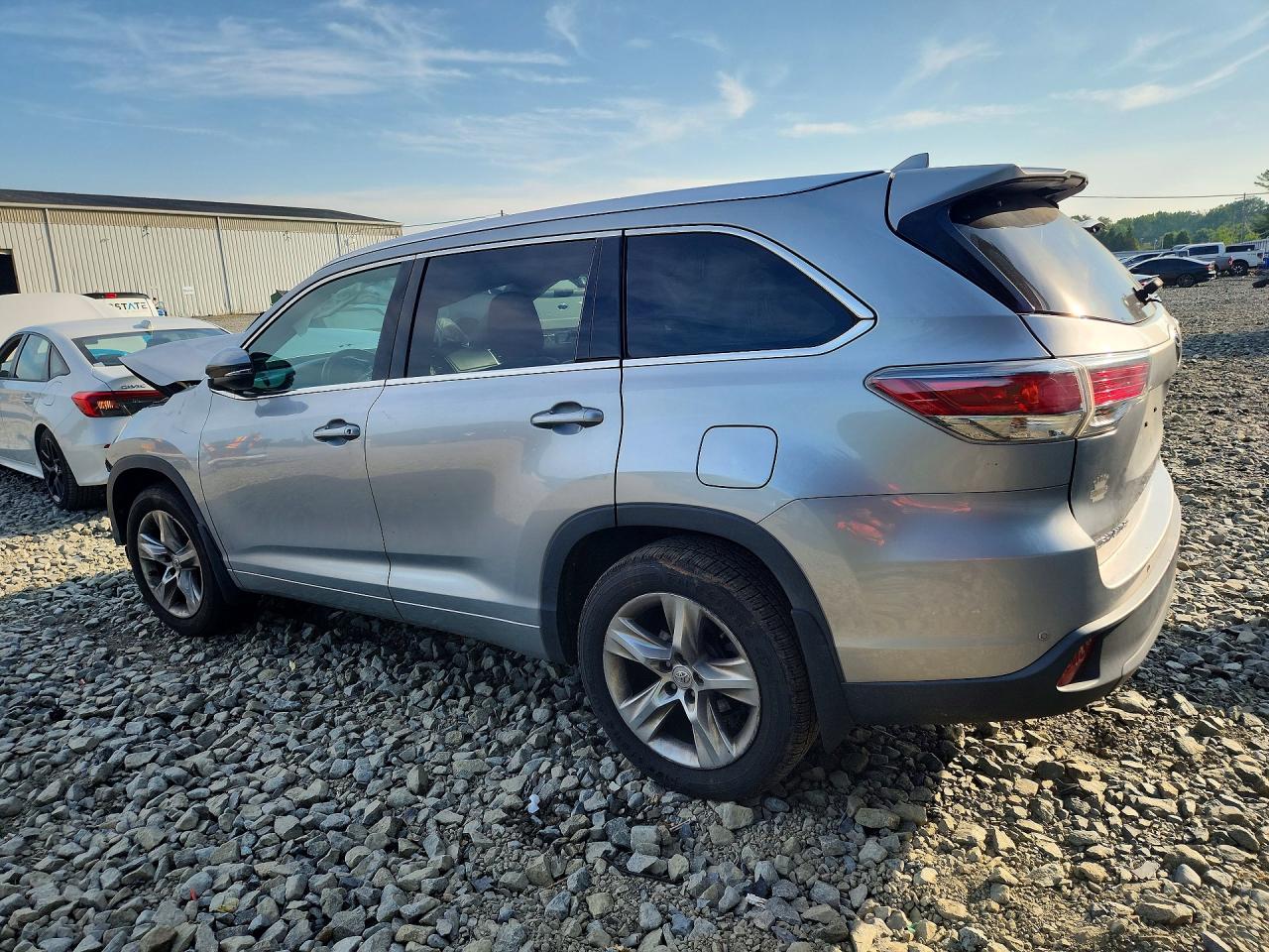 2014 Toyota Highlander Limited Silver vin: 5TDDKRFH3ES027243