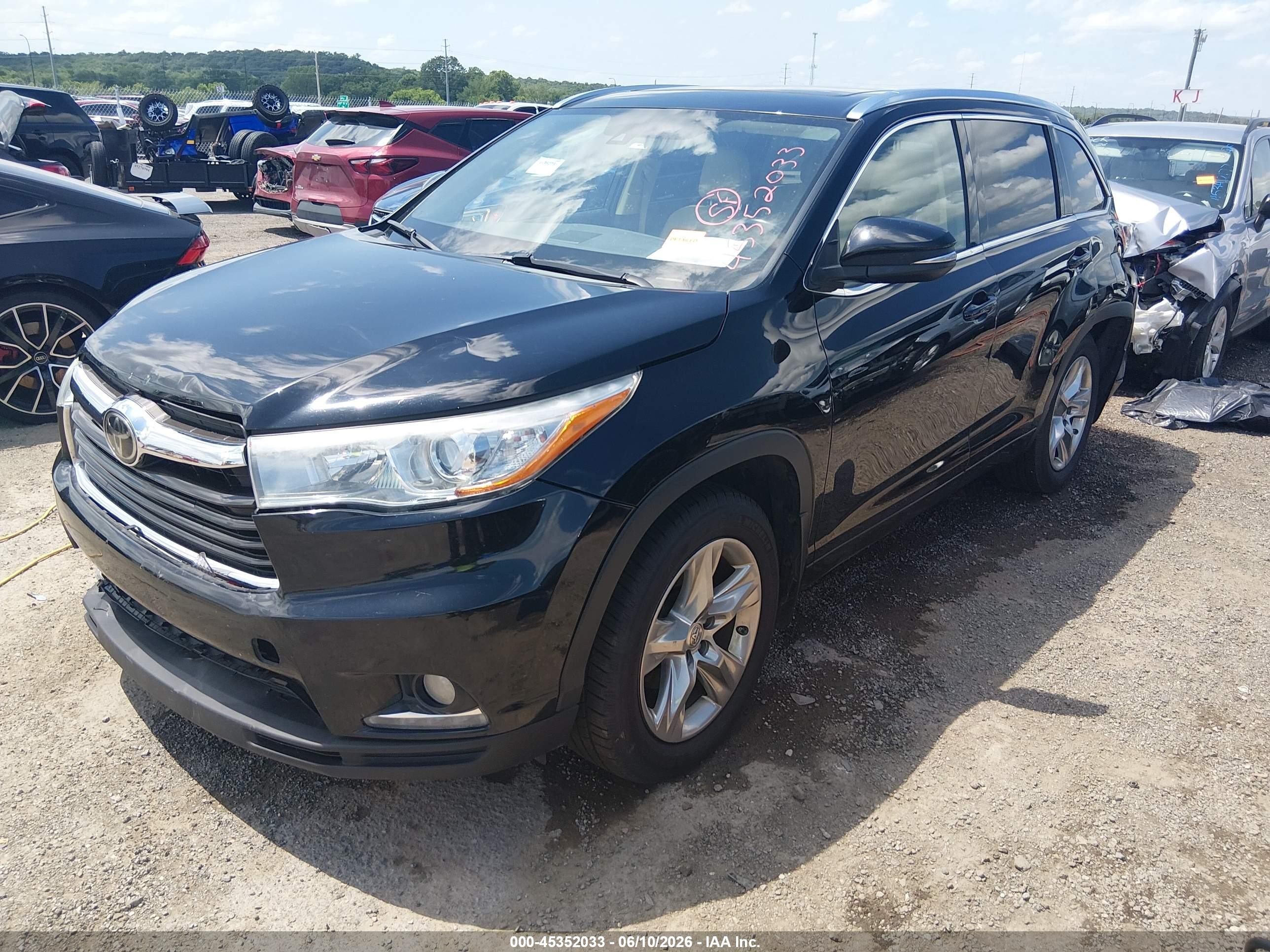 2015 Toyota Highlander Limited Platinum V6 Черный vin: 5TDDKRFH3FS085385