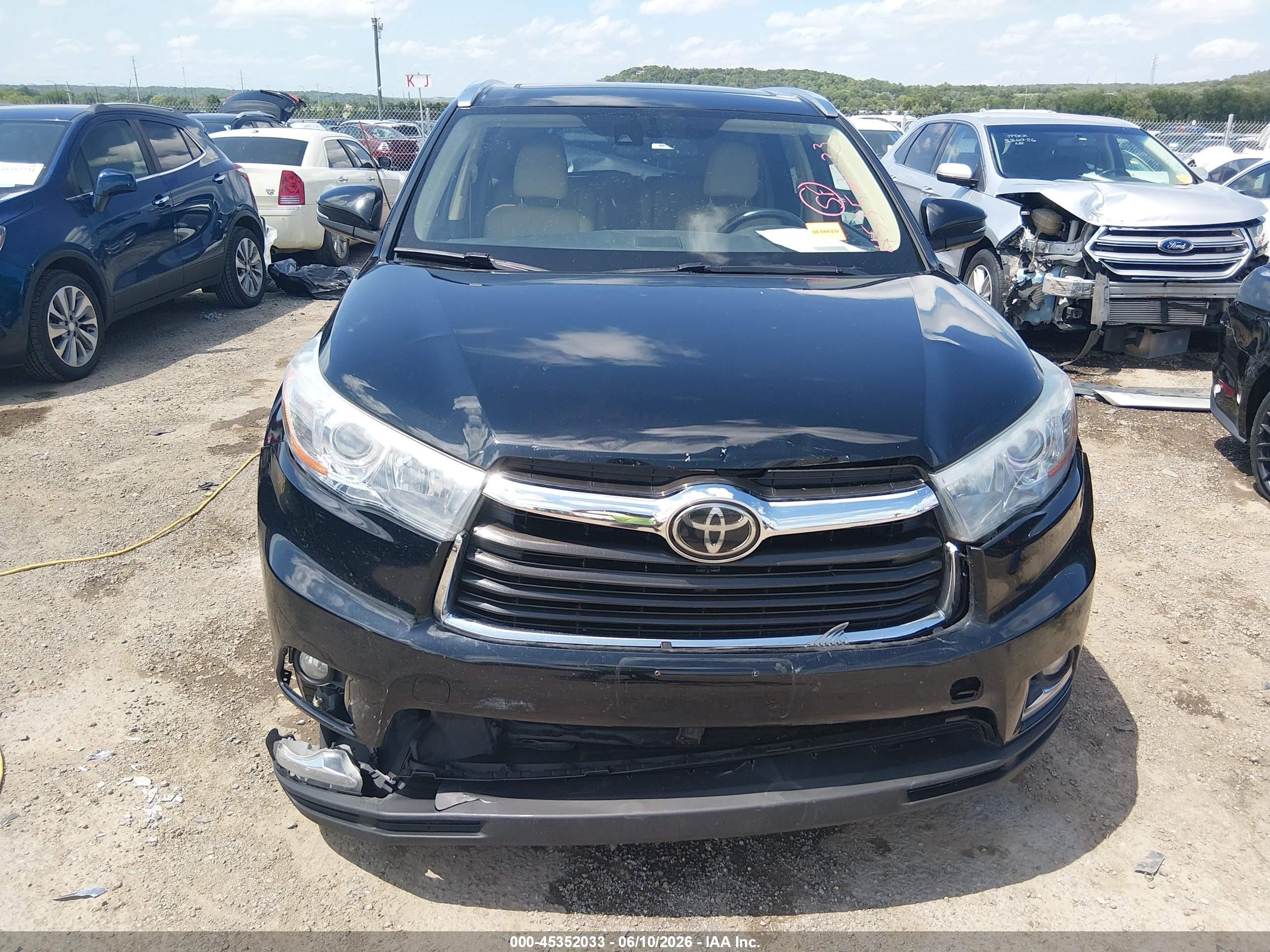 2015 Toyota Highlander Limited Platinum V6 Черный vin: 5TDDKRFH3FS085385