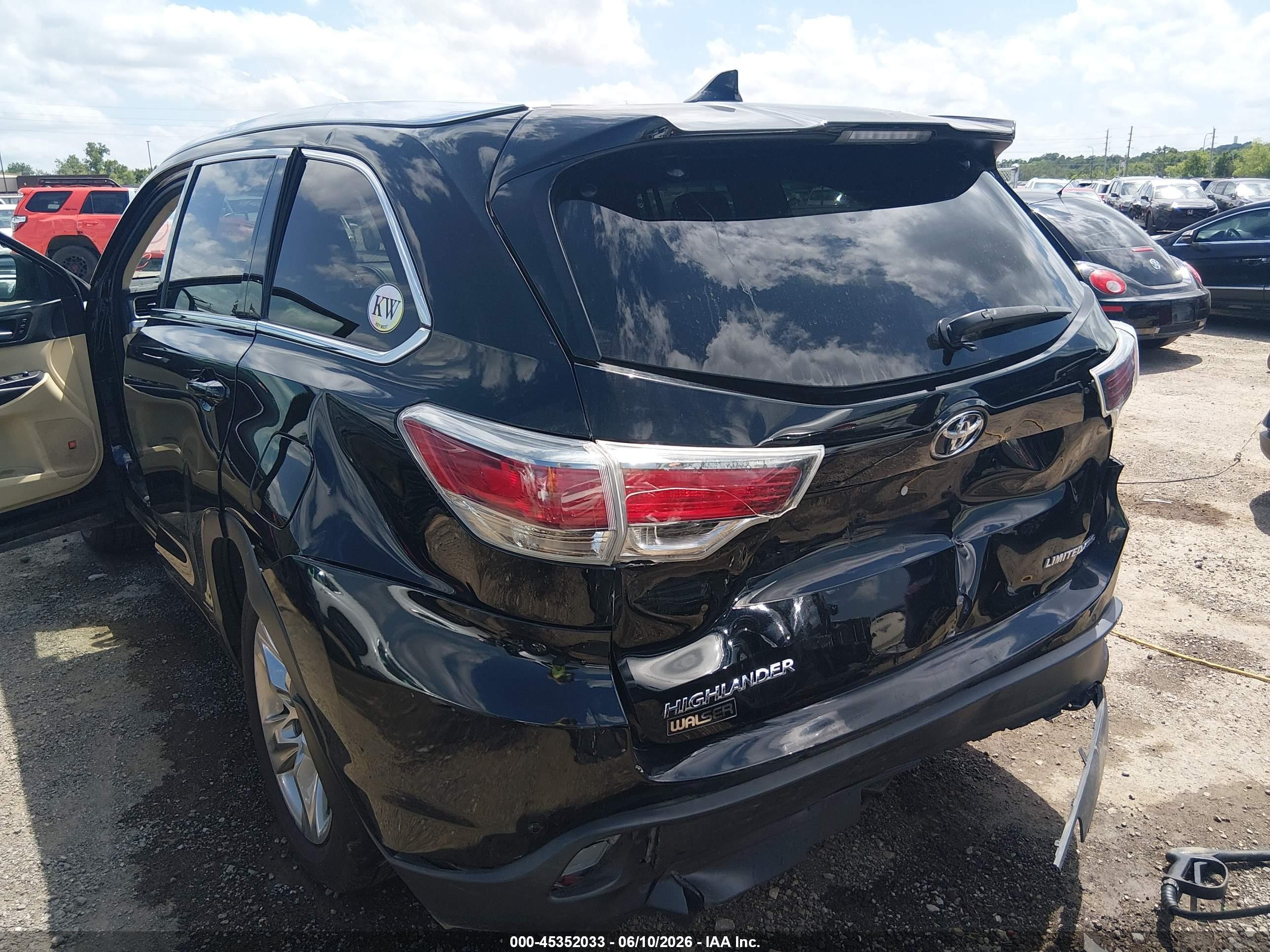 2015 Toyota Highlander Limited Platinum V6 Черный vin: 5TDDKRFH3FS085385
