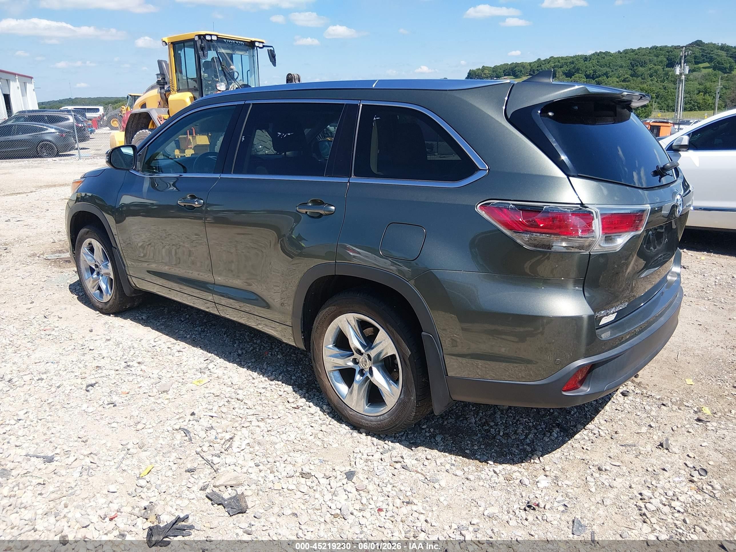 2015 Toyota Highlander Limited Platinum V6 Серый vin: 5TDDKRFH3FS088397