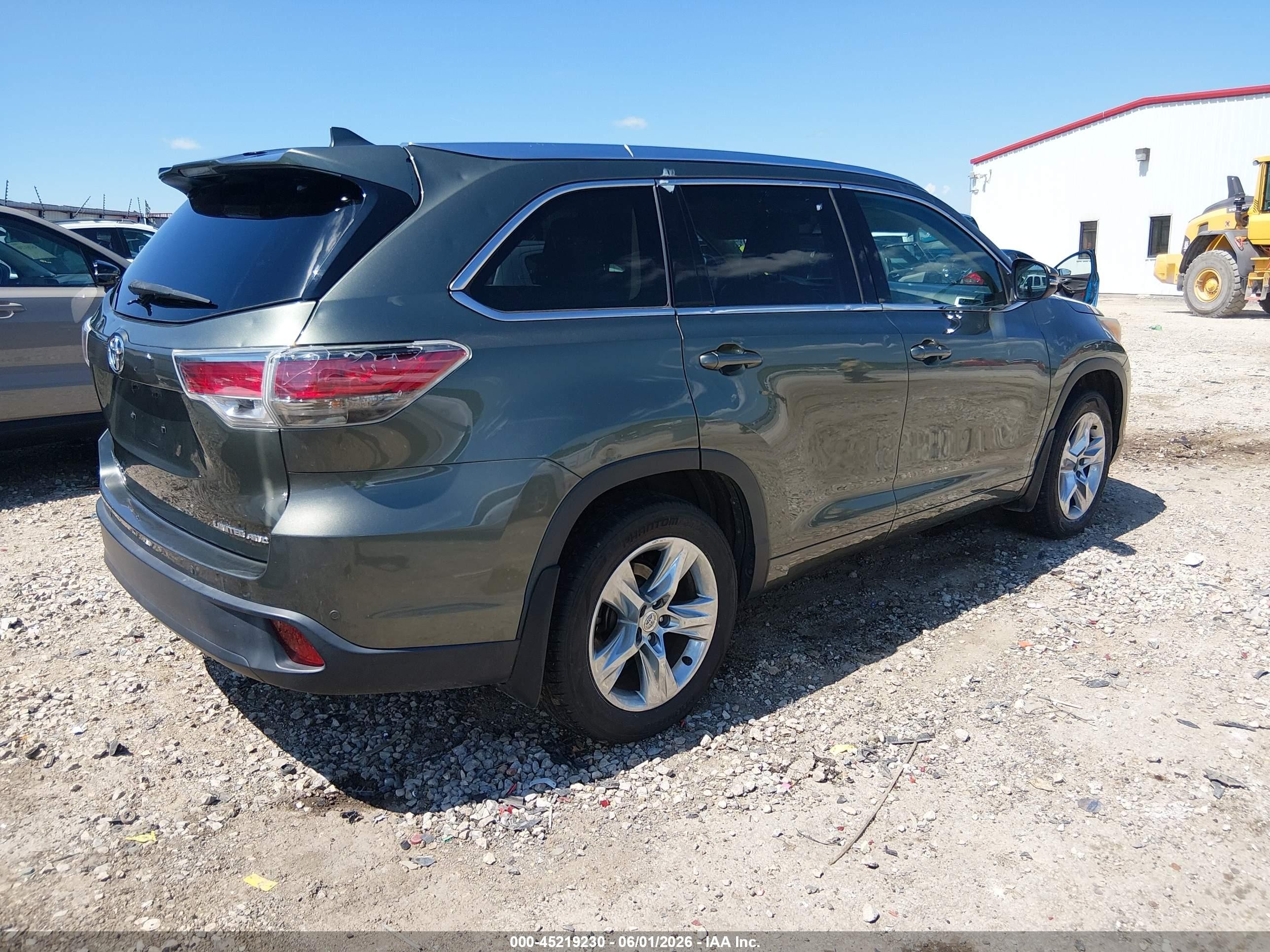 2015 Toyota Highlander Limited Platinum V6 Серый vin: 5TDDKRFH3FS088397