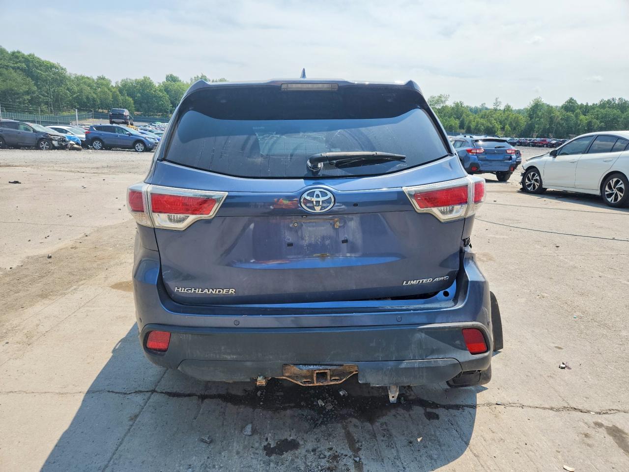 2015 Toyota Highlander Limited Platinum Blue vin: 5TDDKRFH3FS109278