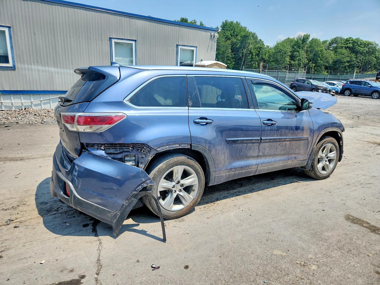 2015 Toyota Highlander Limited Platinum Blue vin: 5TDDKRFH3FS109278