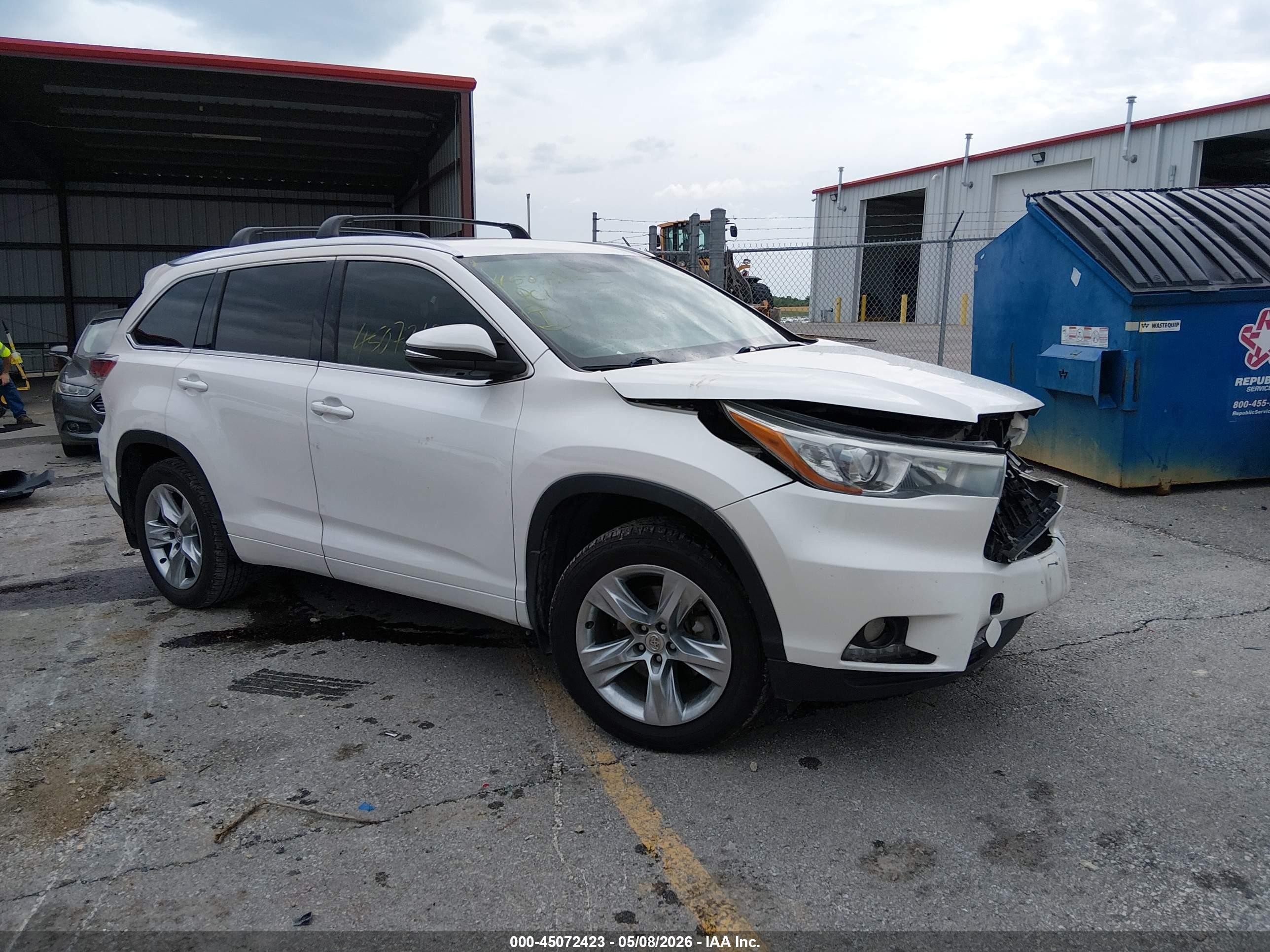 2015 Toyota Highlander Limited V6 White vin: 5TDDKRFH3FS131085