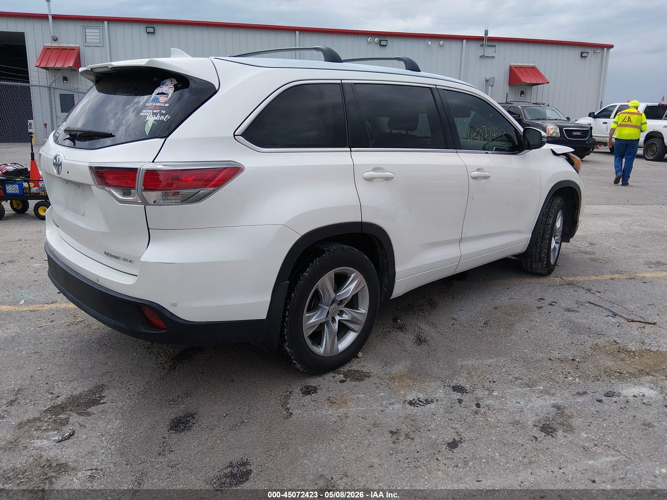 2015 Toyota Highlander Limited V6 Белый vin: 5TDDKRFH3FS131085