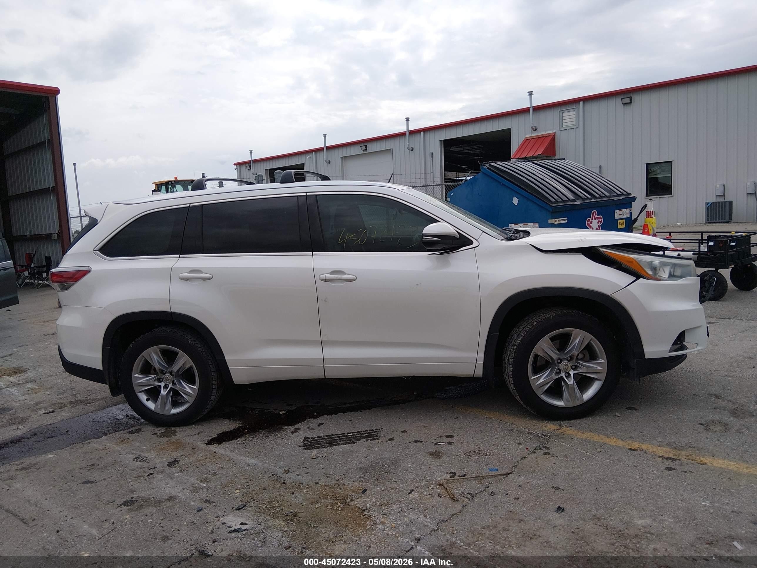 2015 Toyota Highlander Limited V6 Белый vin: 5TDDKRFH3FS131085