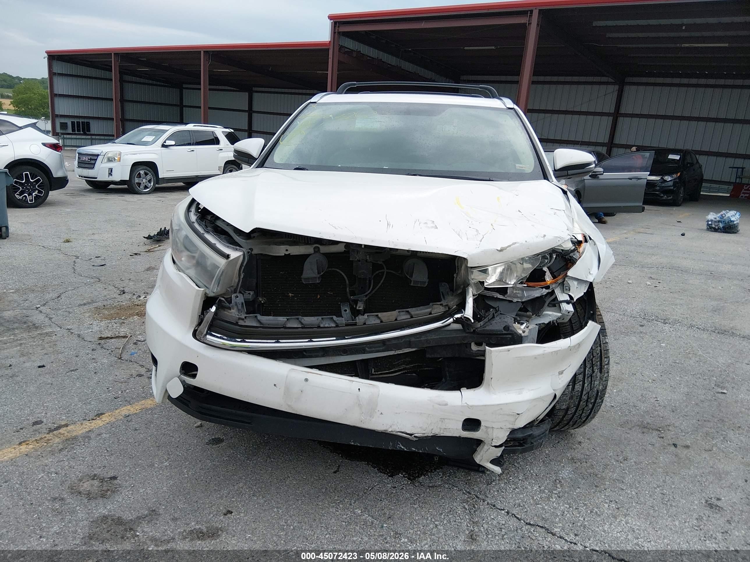 2015 Toyota Highlander Limited V6 Белый vin: 5TDDKRFH3FS131085