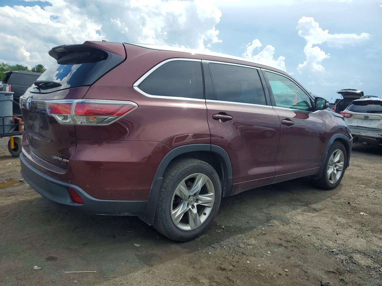2015 Toyota Highlander Limited Burgundy vin: 5TDDKRFH3FS196826