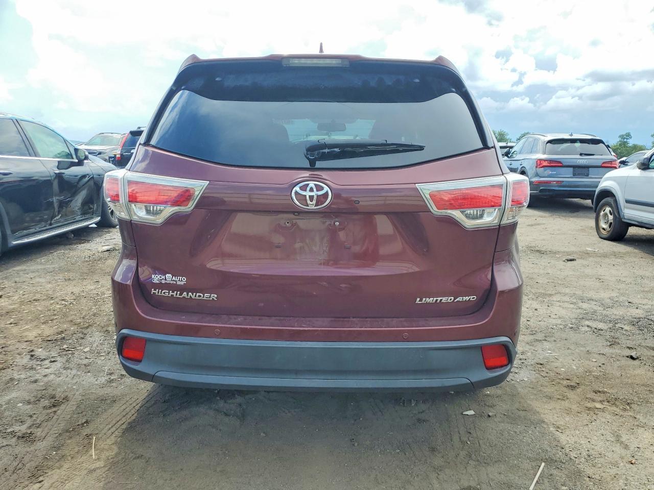 2015 Toyota Highlander Limited Burgundy vin: 5TDDKRFH3FS196826