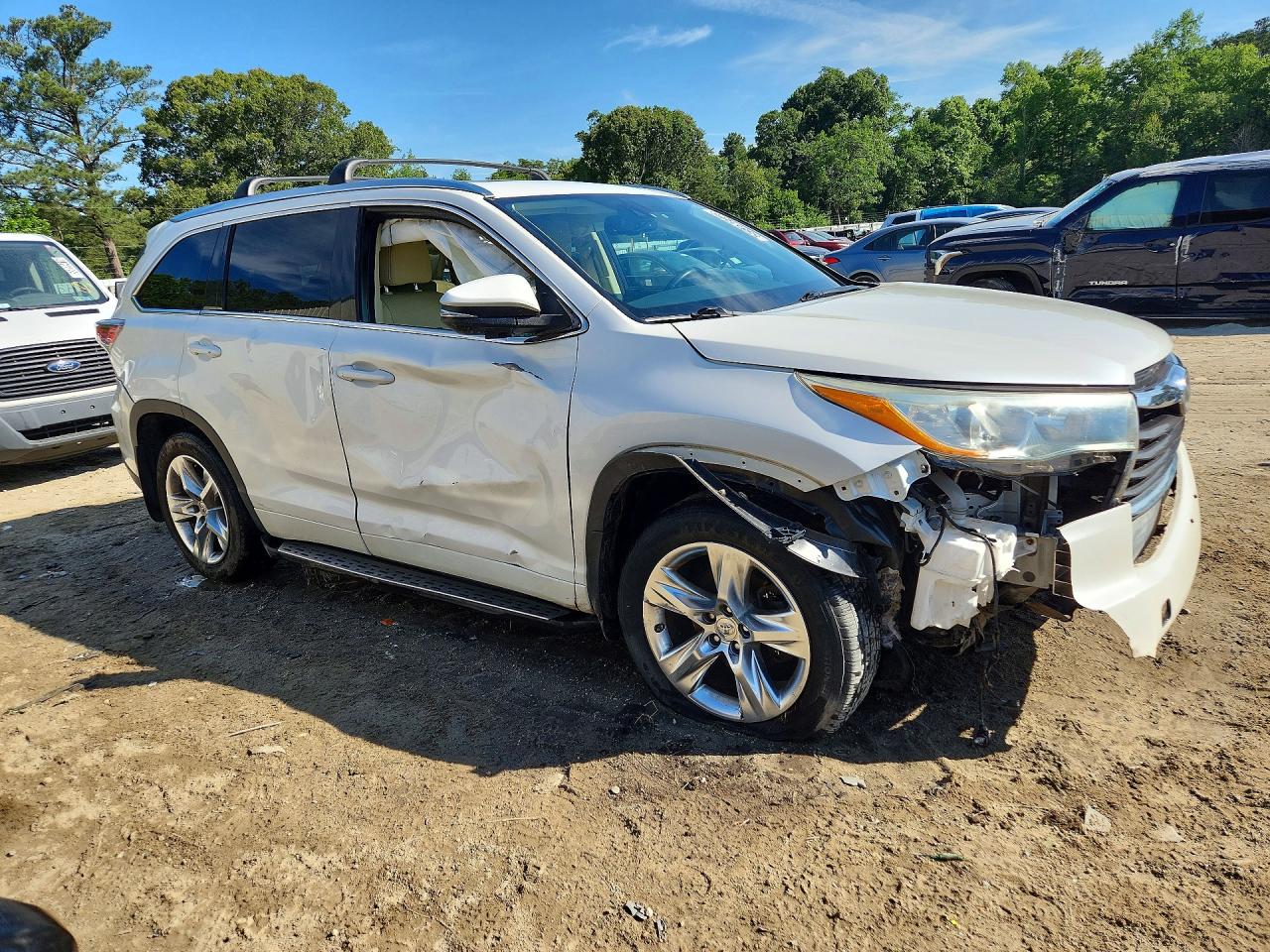 2015 Toyota Highlander Limited White vin: 5TDDKRFH3FS199547