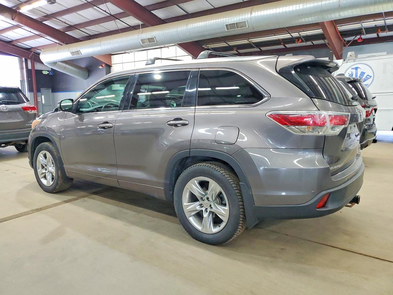 2014 Toyota Highlander Limited Серебряный vin: 5TDDKRFH4ES039269