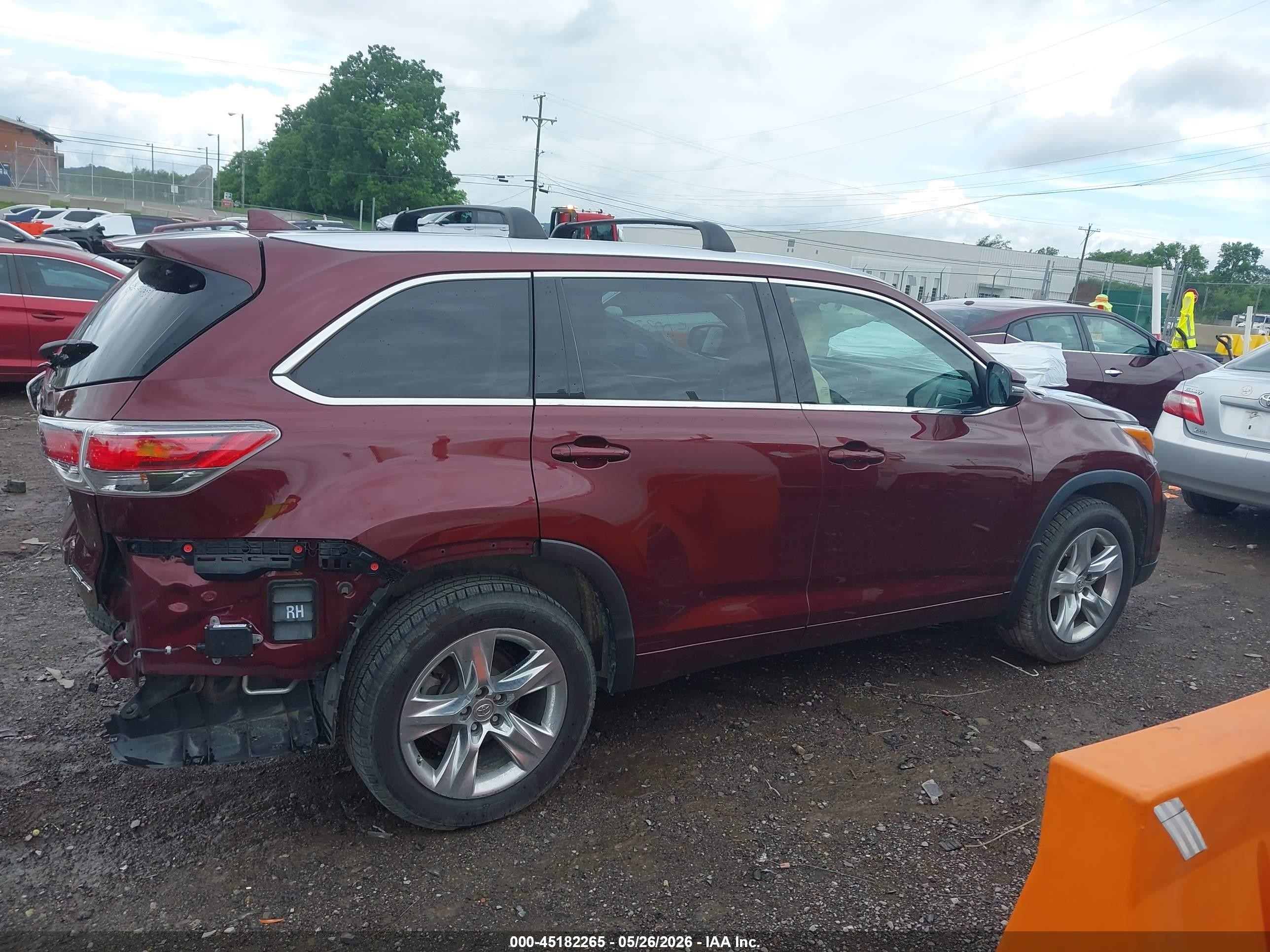 2015 Toyota Highlander Limited V6 Maroon vin: 5TDDKRFH4FS083581