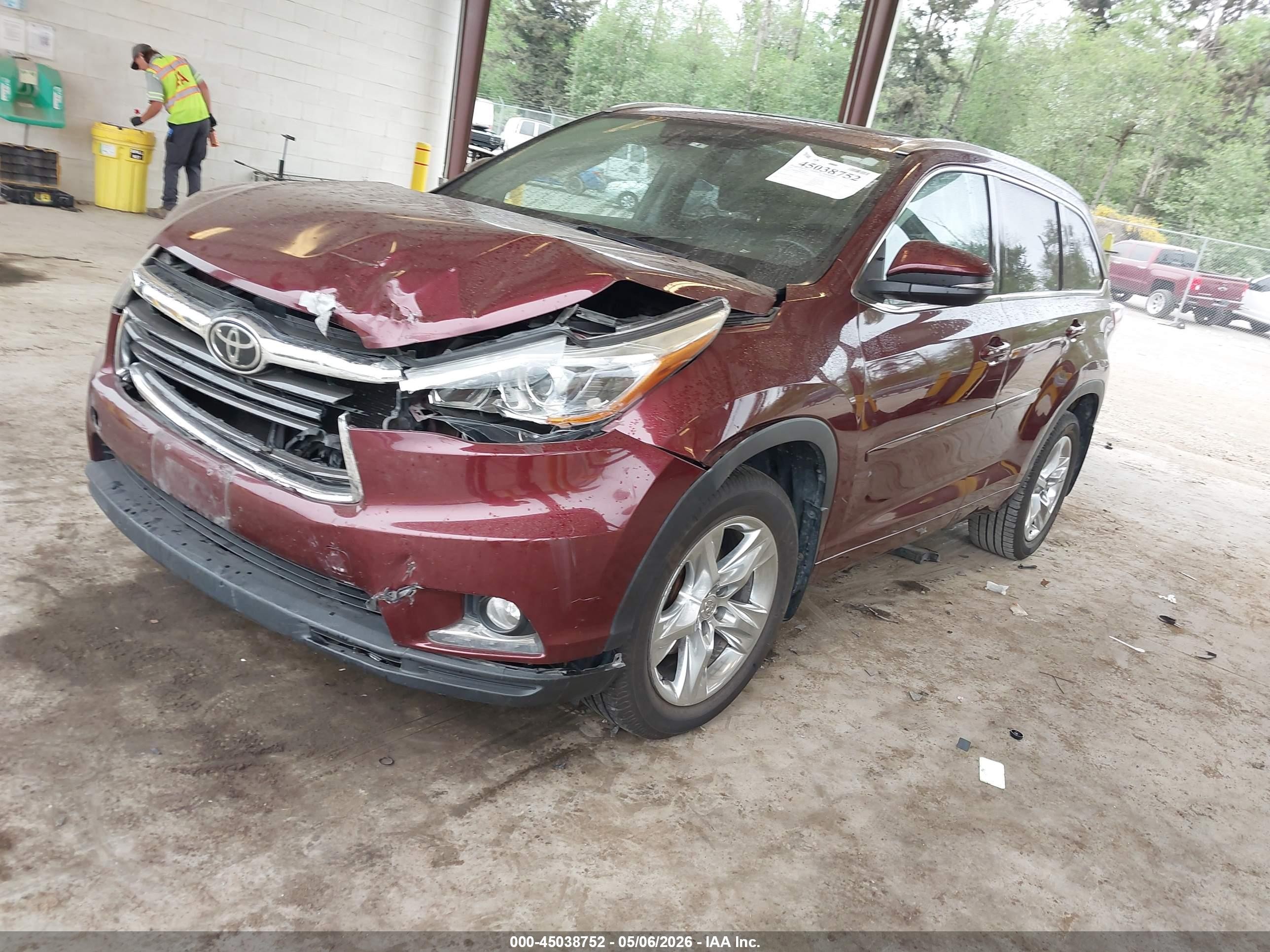 2015 Toyota Highlander Limited Platinum V6 Красный vin: 5TDDKRFH4FS097531