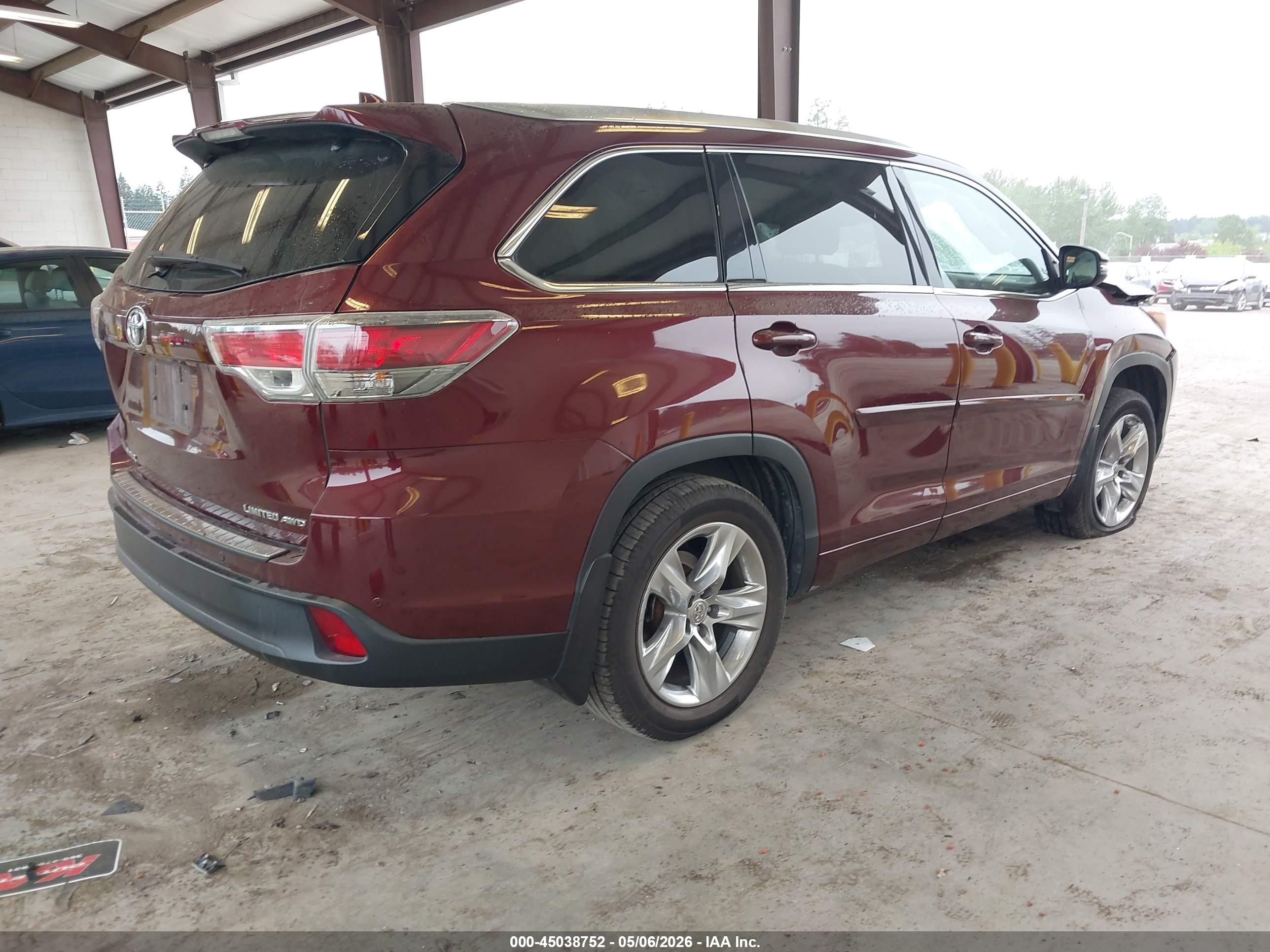 2015 Toyota Highlander Limited Platinum V6 Красный vin: 5TDDKRFH4FS097531